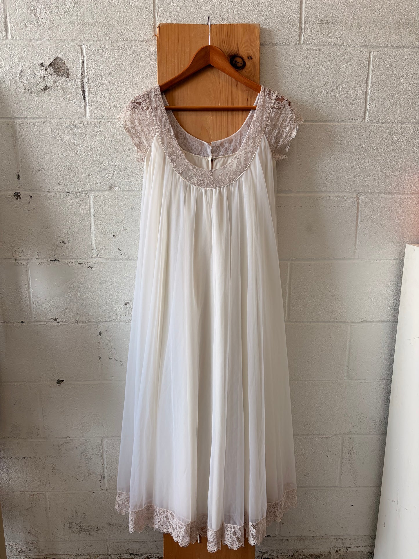 Vtg Lucie Ann Chiffon Lace Peignoir Robe : Petite (As Is)