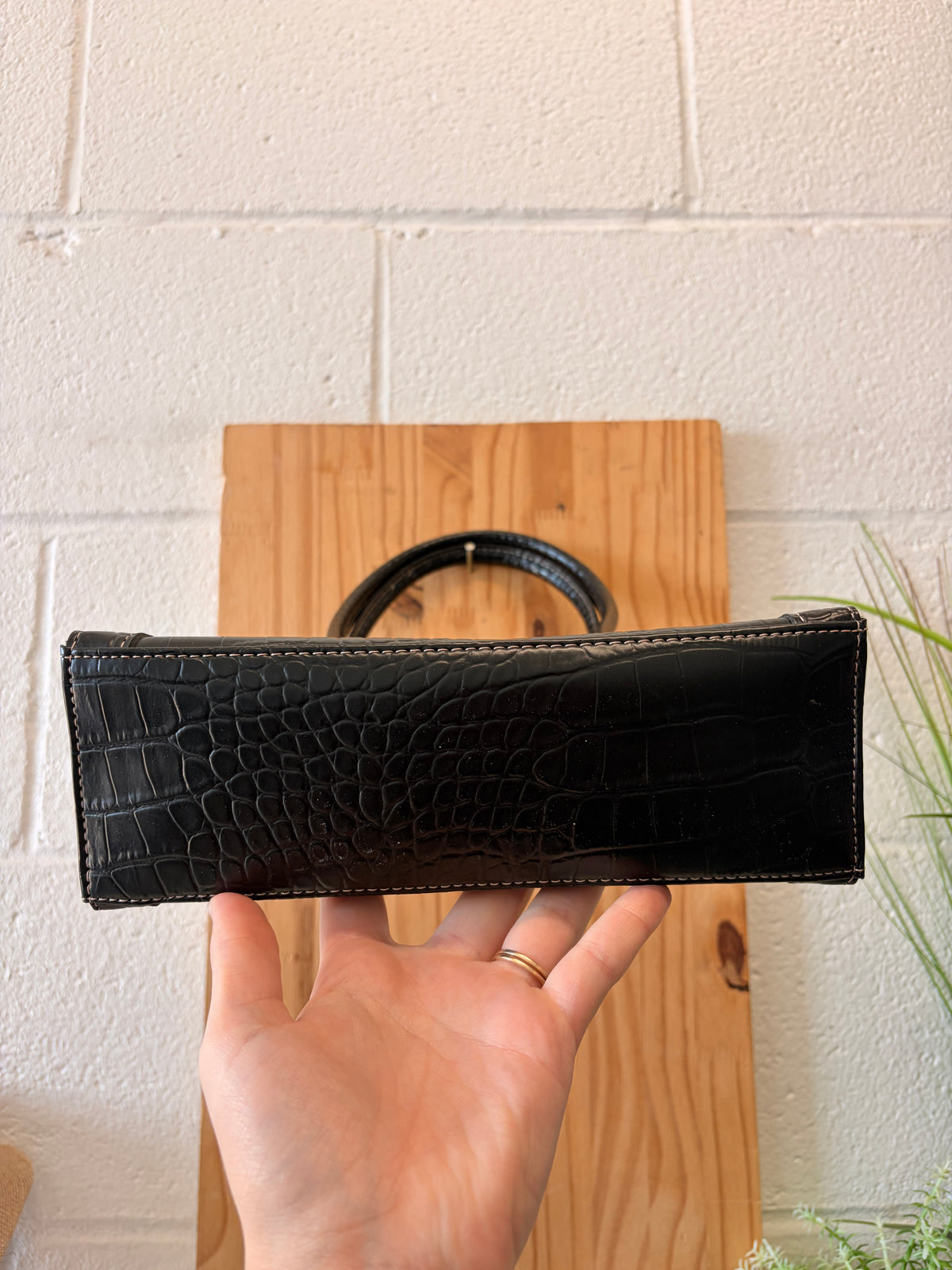 Vtg Liz Claiborne Mini Black Handbag