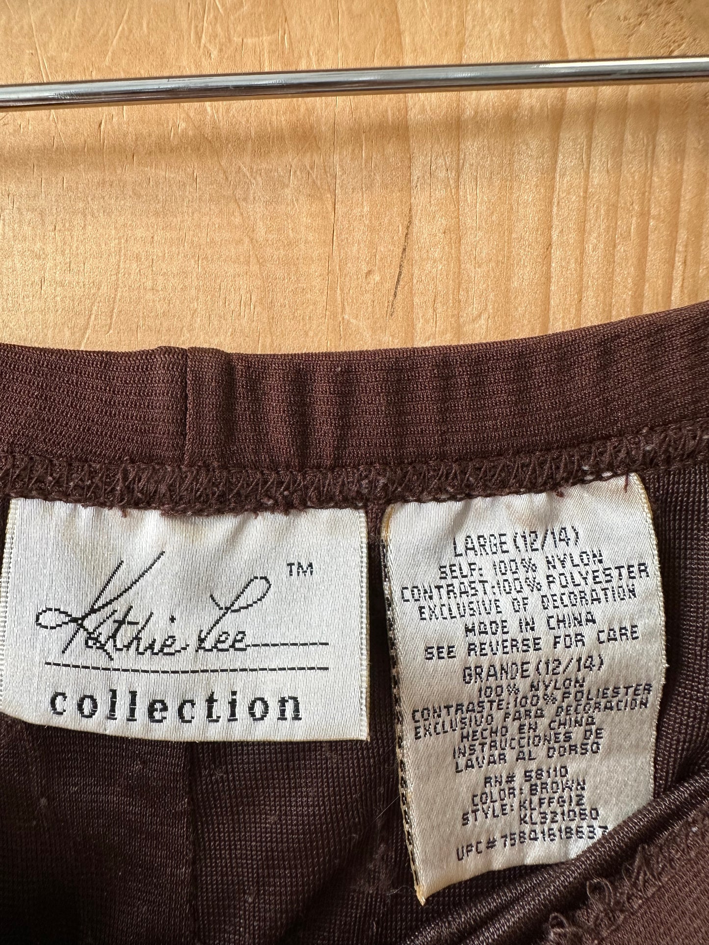Brown Lettuce Hem Skirt : L