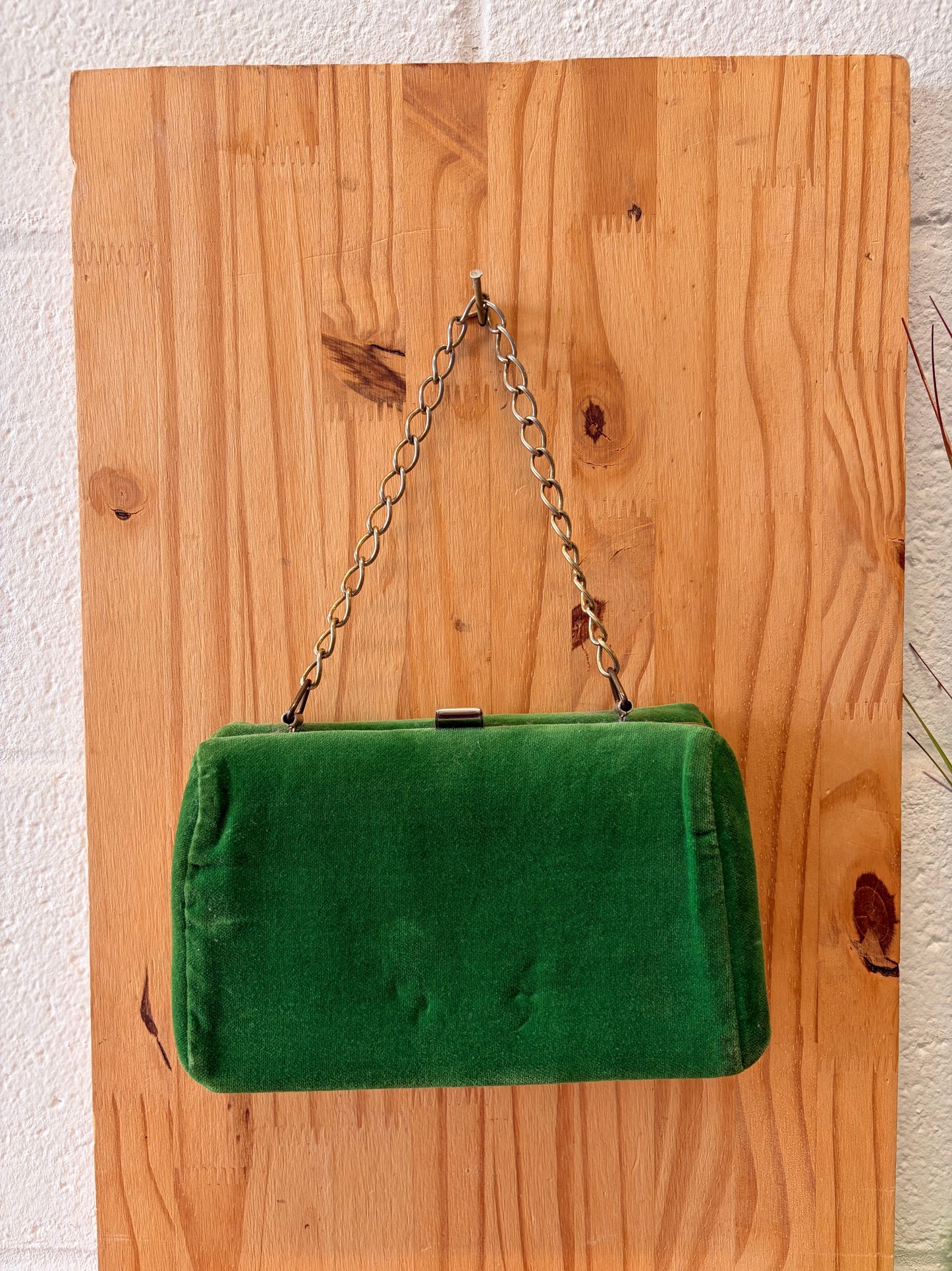 Vtg Emerald Velvet Clutch Purse