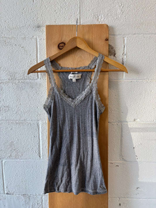 Gray Abercrombie Tank : S