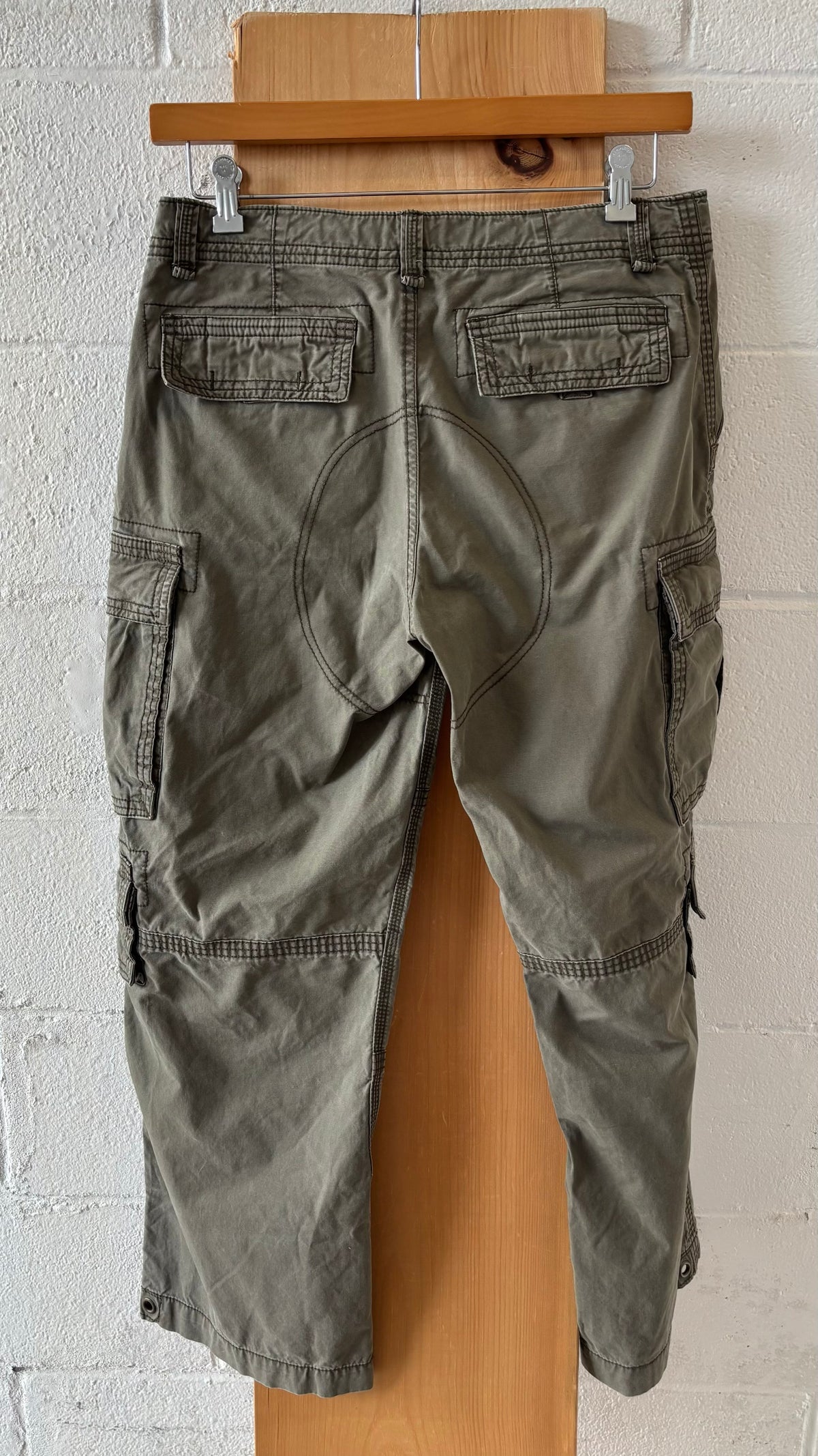 Green Old Navy Surplus Cargos : 32 x 30