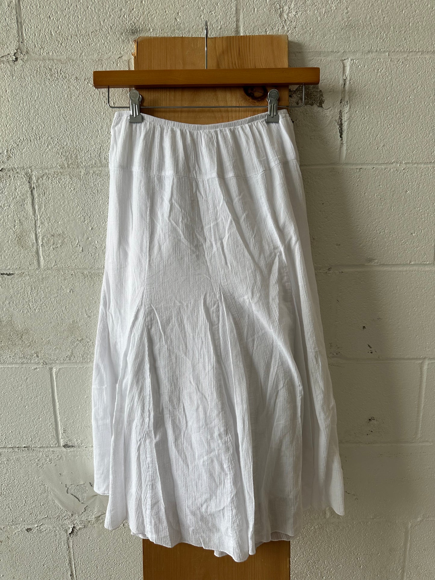 White Maxi Skirt : 6P