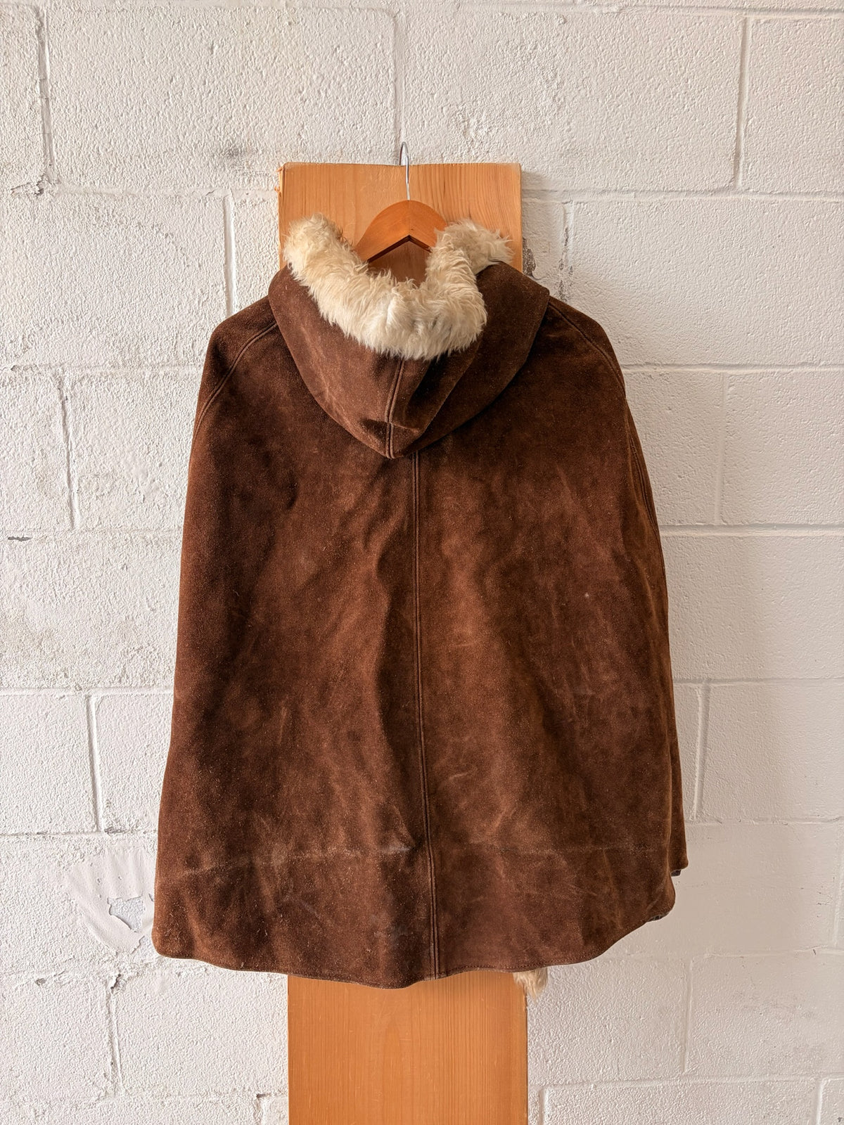 Vtg Suede Penny Lane Cape : OS