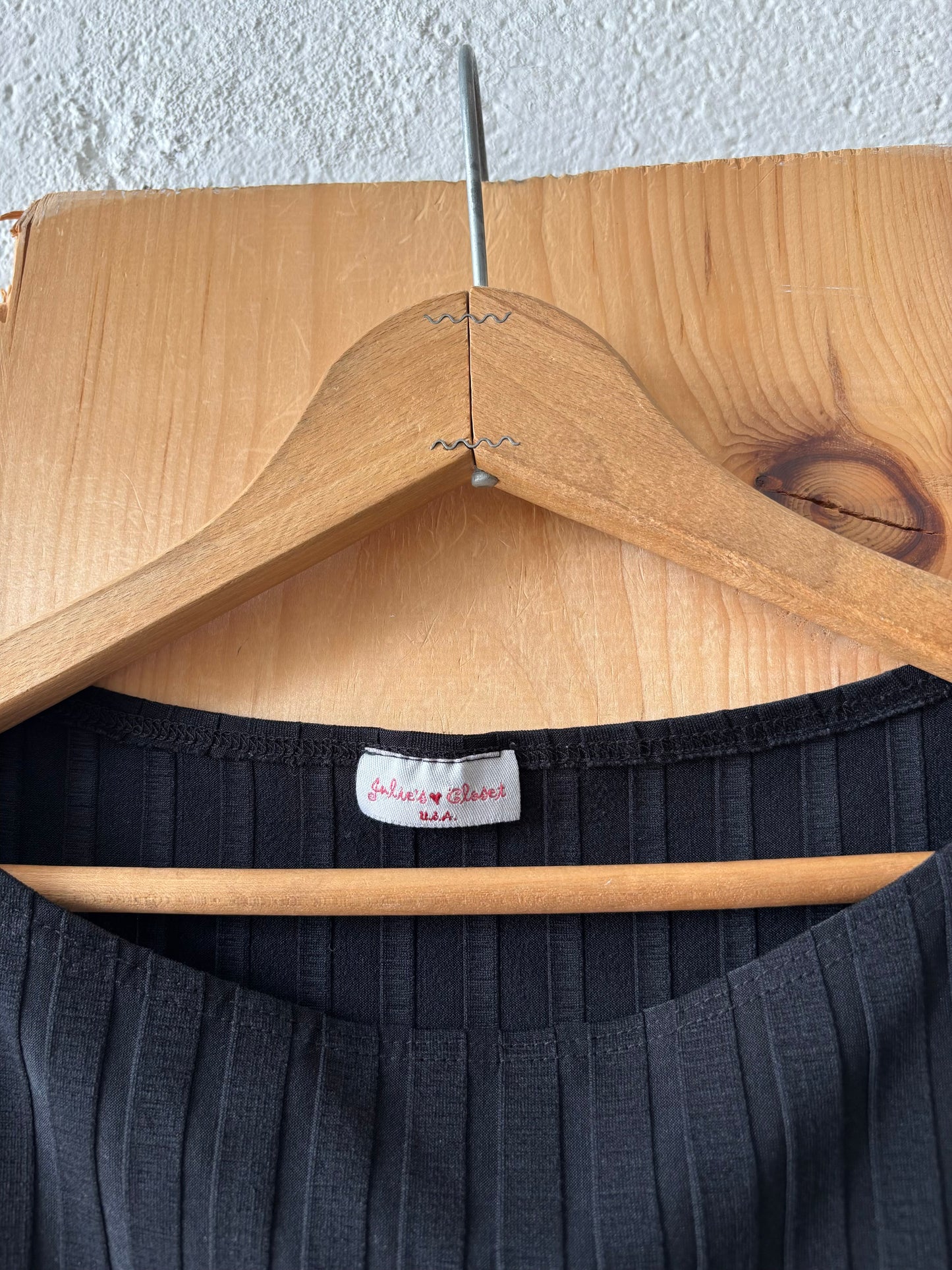 Vtg Black Ribbed Tank : S/M