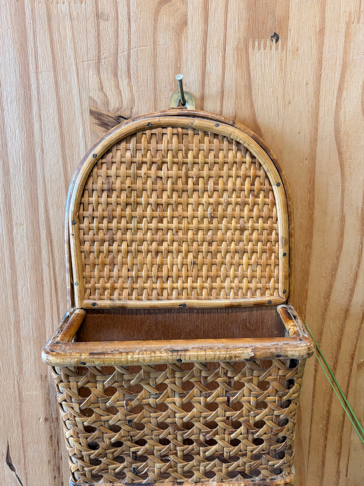 Vtg Wicker Mail Organizer (Local Pick Up Only)
