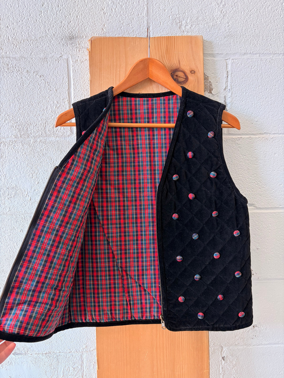 Vtg Plaid Button Embellished Vest : M