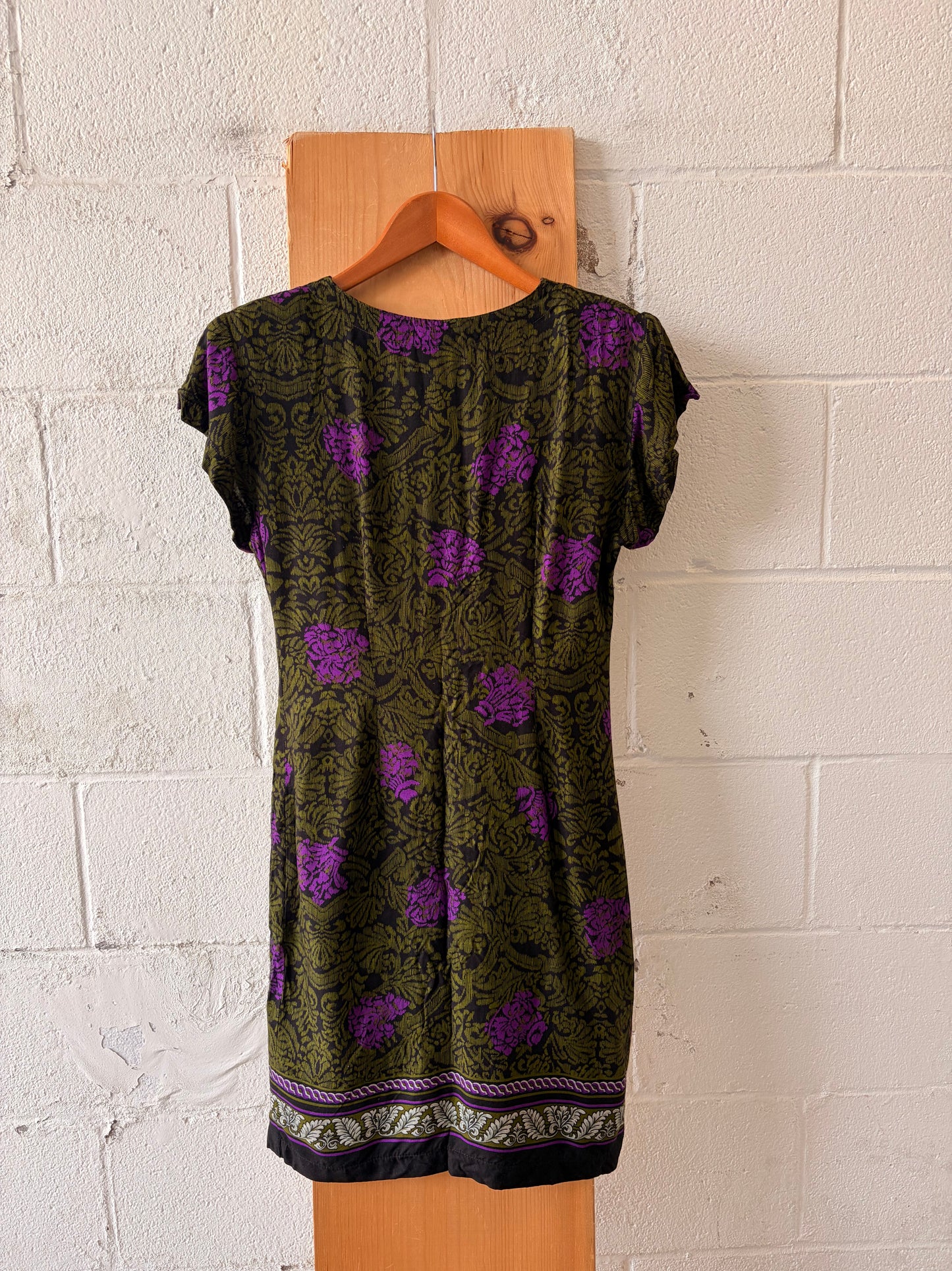 Floral Cameo Button Dress : S/M