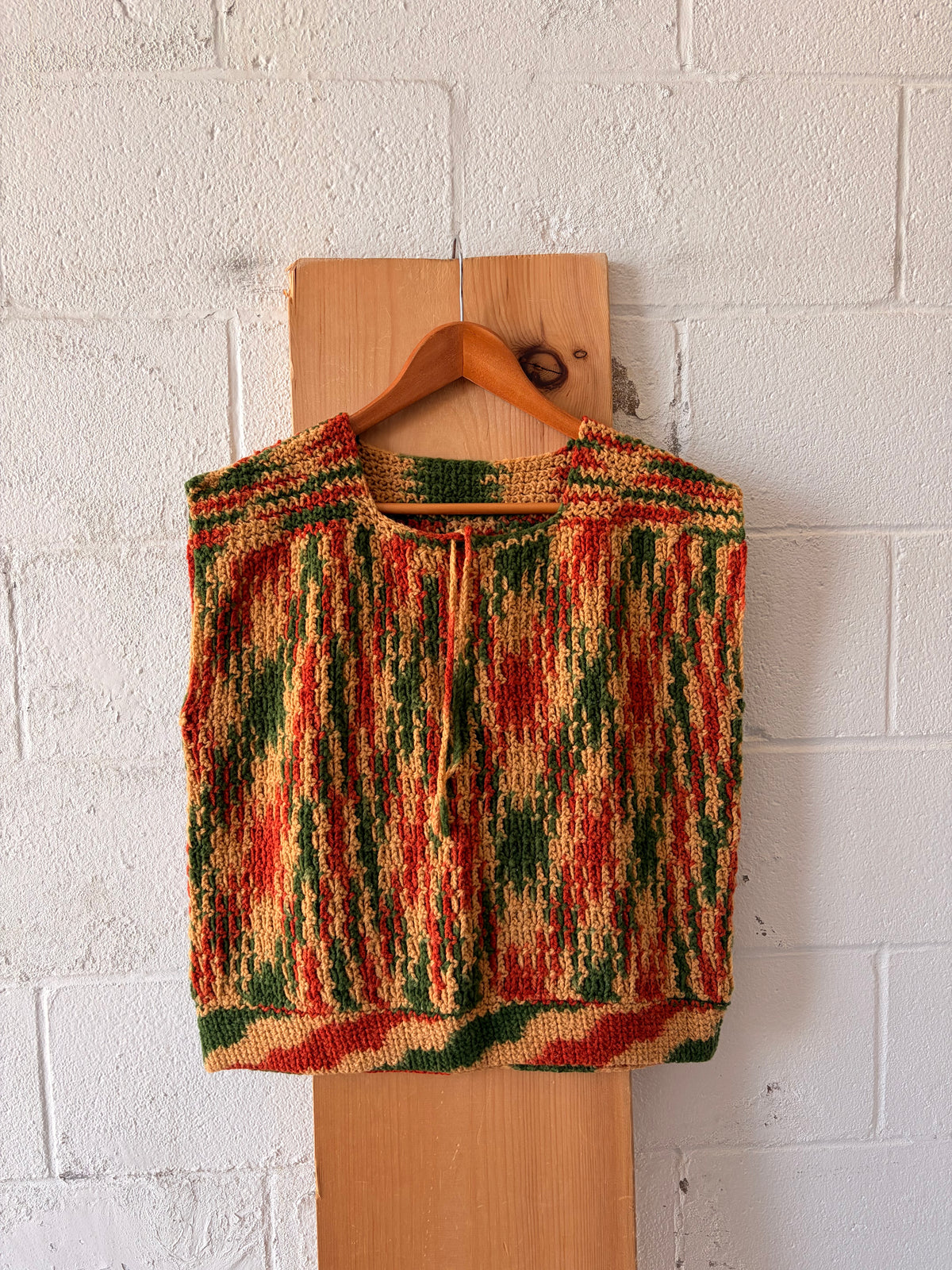 Handmade Sleeveless Autumn Sweater : ~L