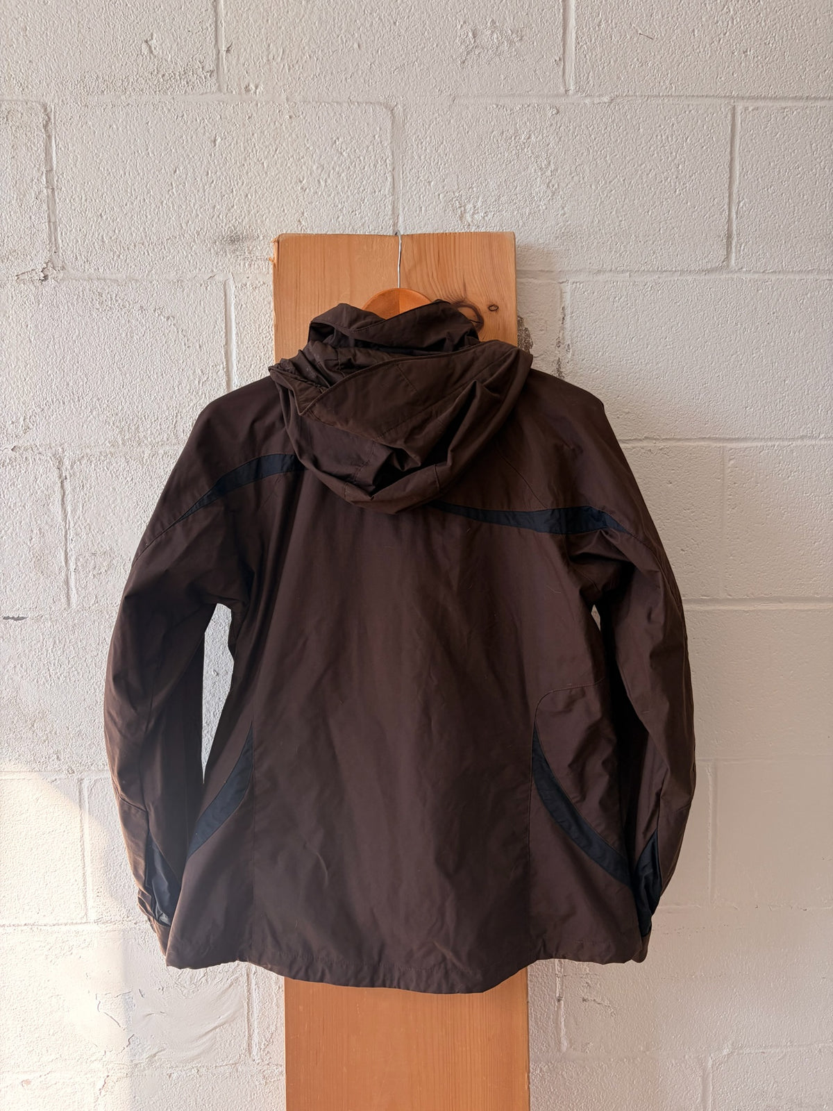 Brown Columbia Hooded Jacket : M