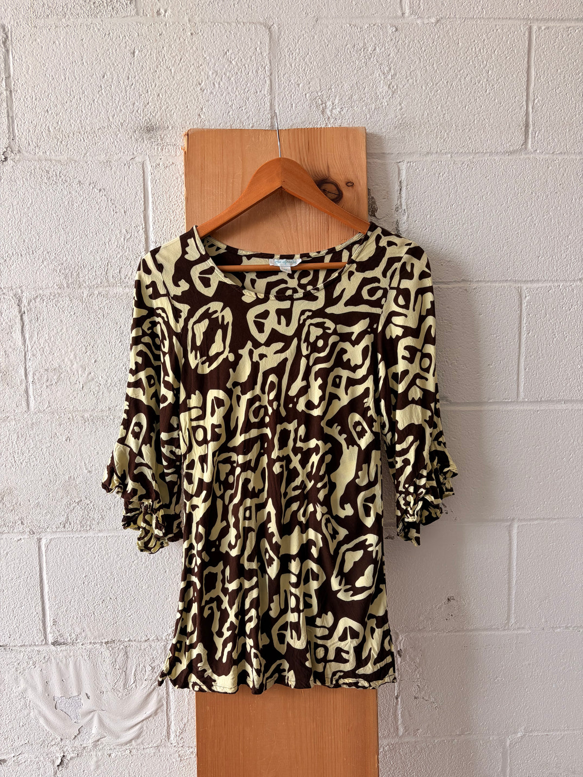 Abstract Ruffled Tunic : M