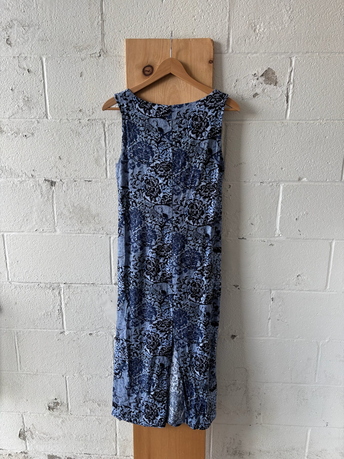 Blue Floral Sleeveless Dress : L