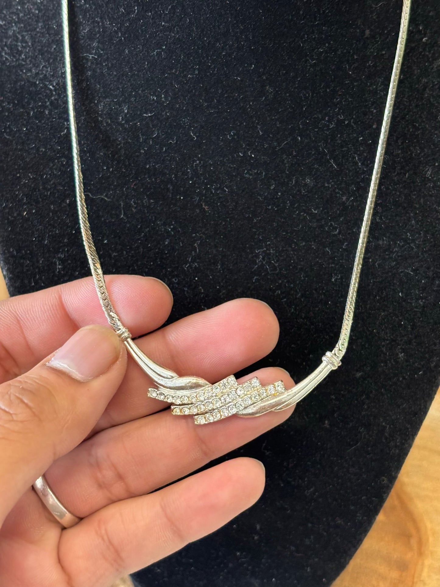 Silver Tone Necklace