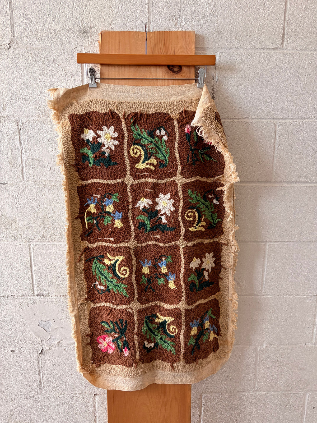 Vtg Patchwork Floral Rug / Tapestry (Local Pick Up Only)
