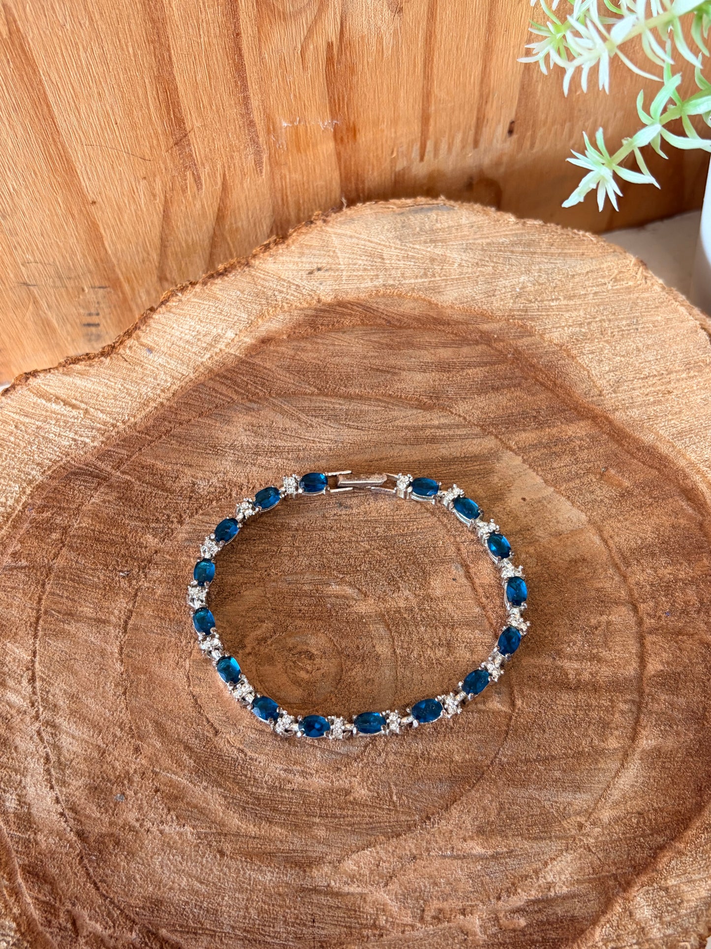 Vtg Blue Avon Tennis Bracelet