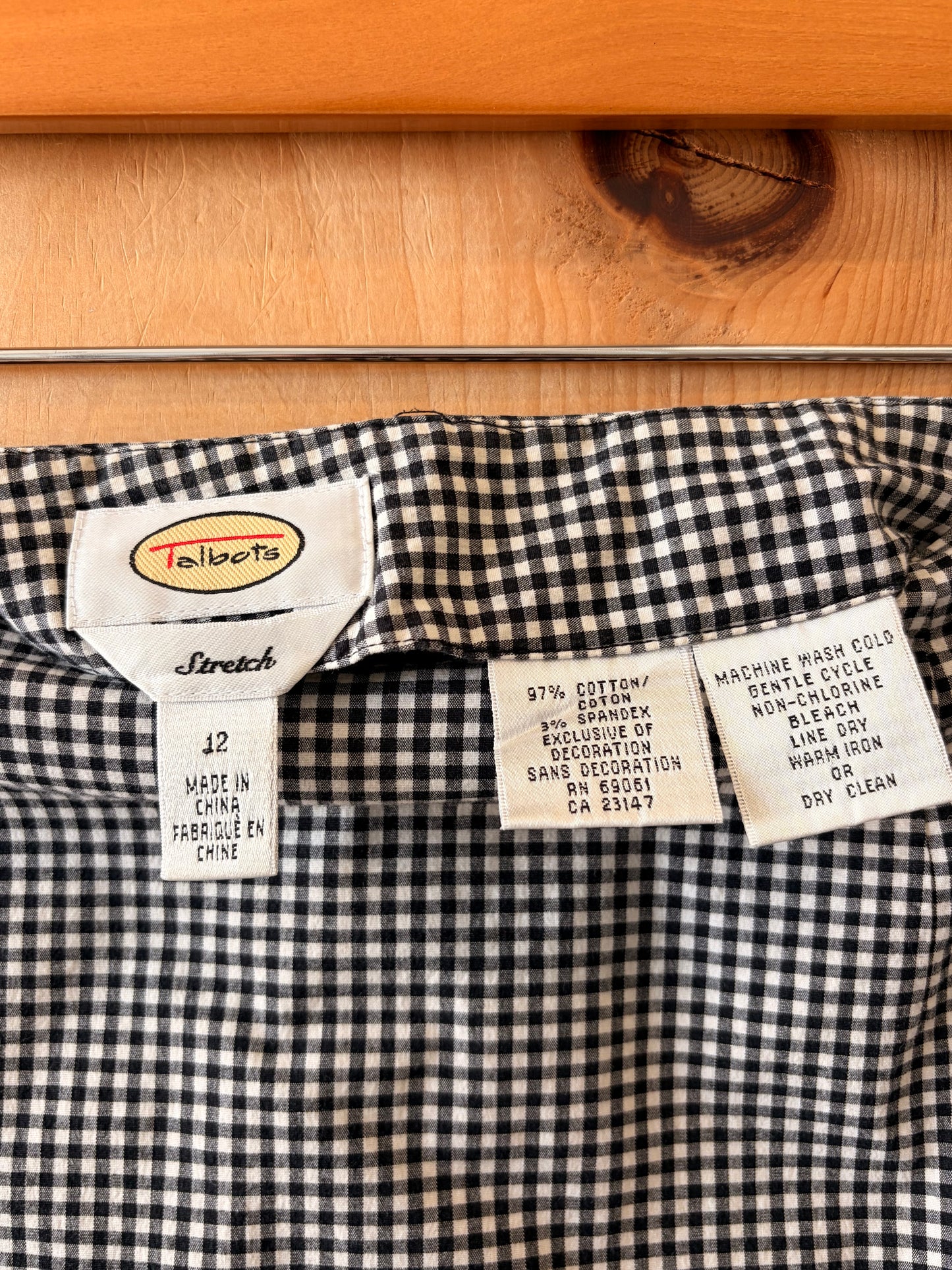 Black Gingham Skirt : 12