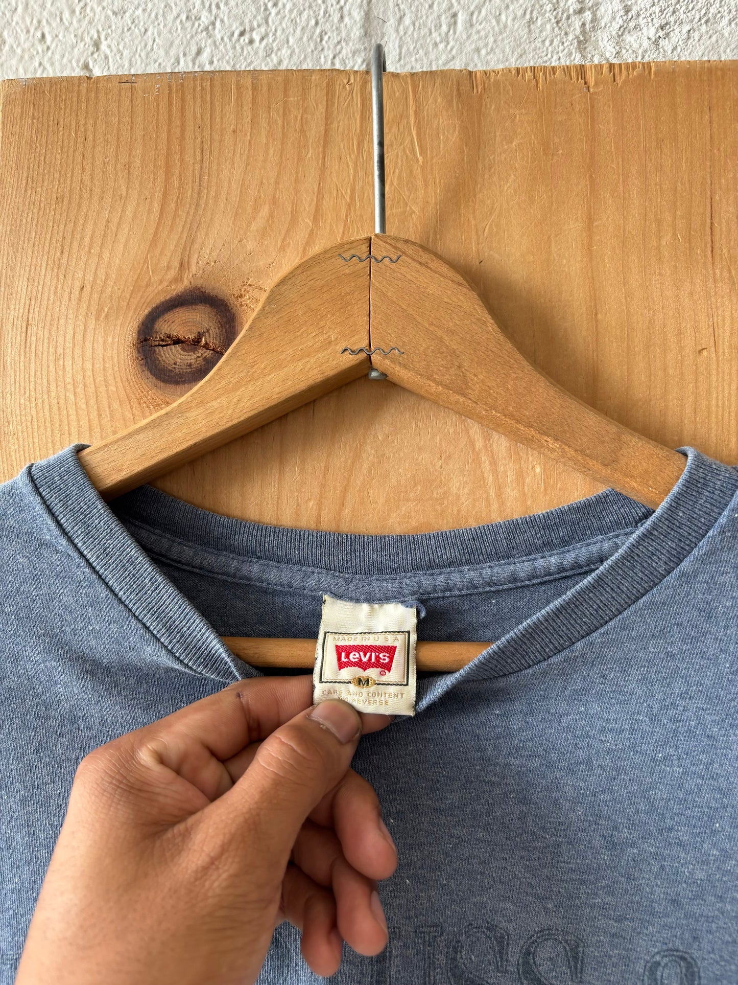 Vtg Blue Single Stitch Levi’s Tee : M