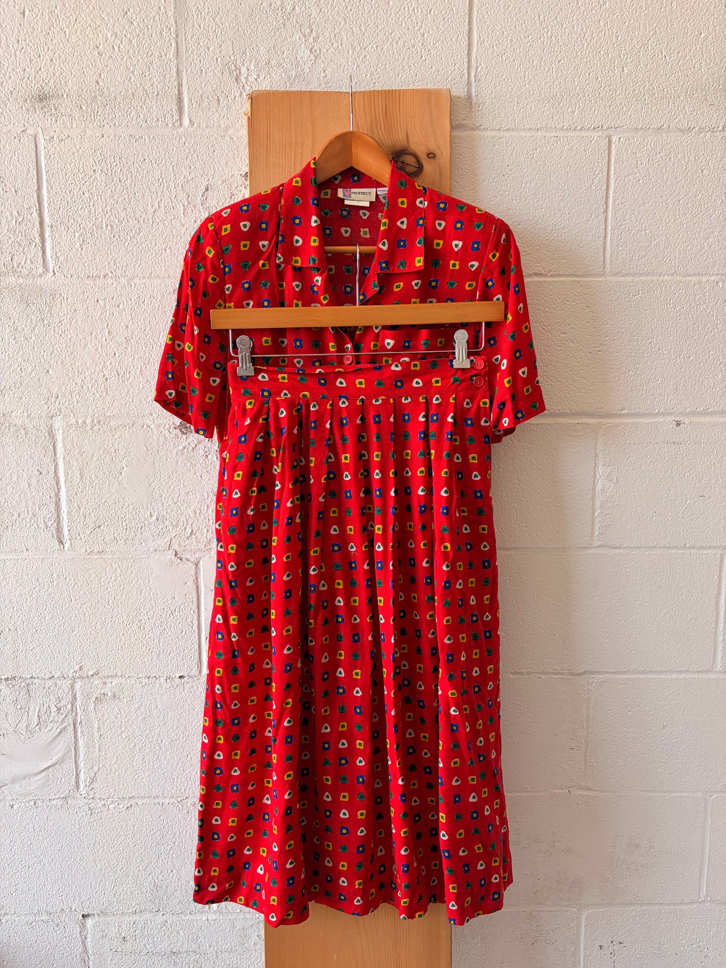 Vtg Funky Red Geometric Set : 8