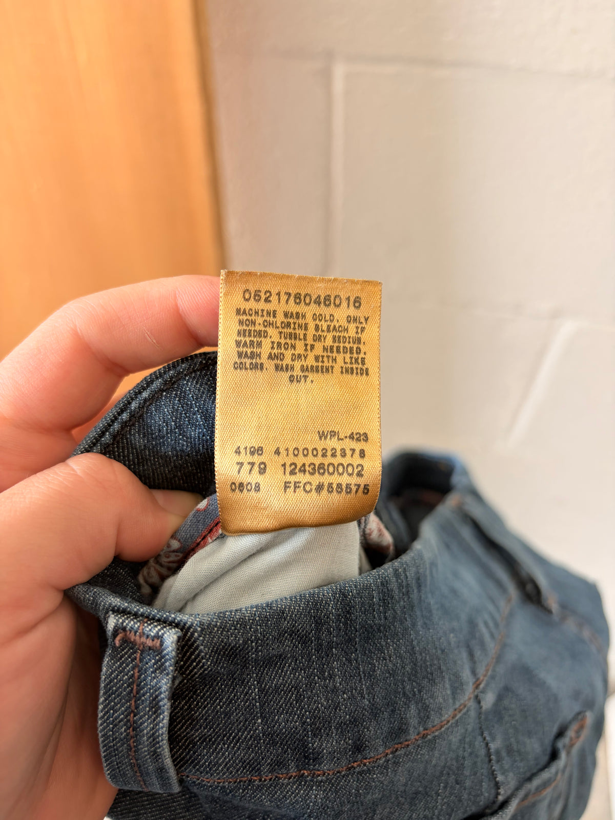 Levi’s Wide Leg Jeans : 14M