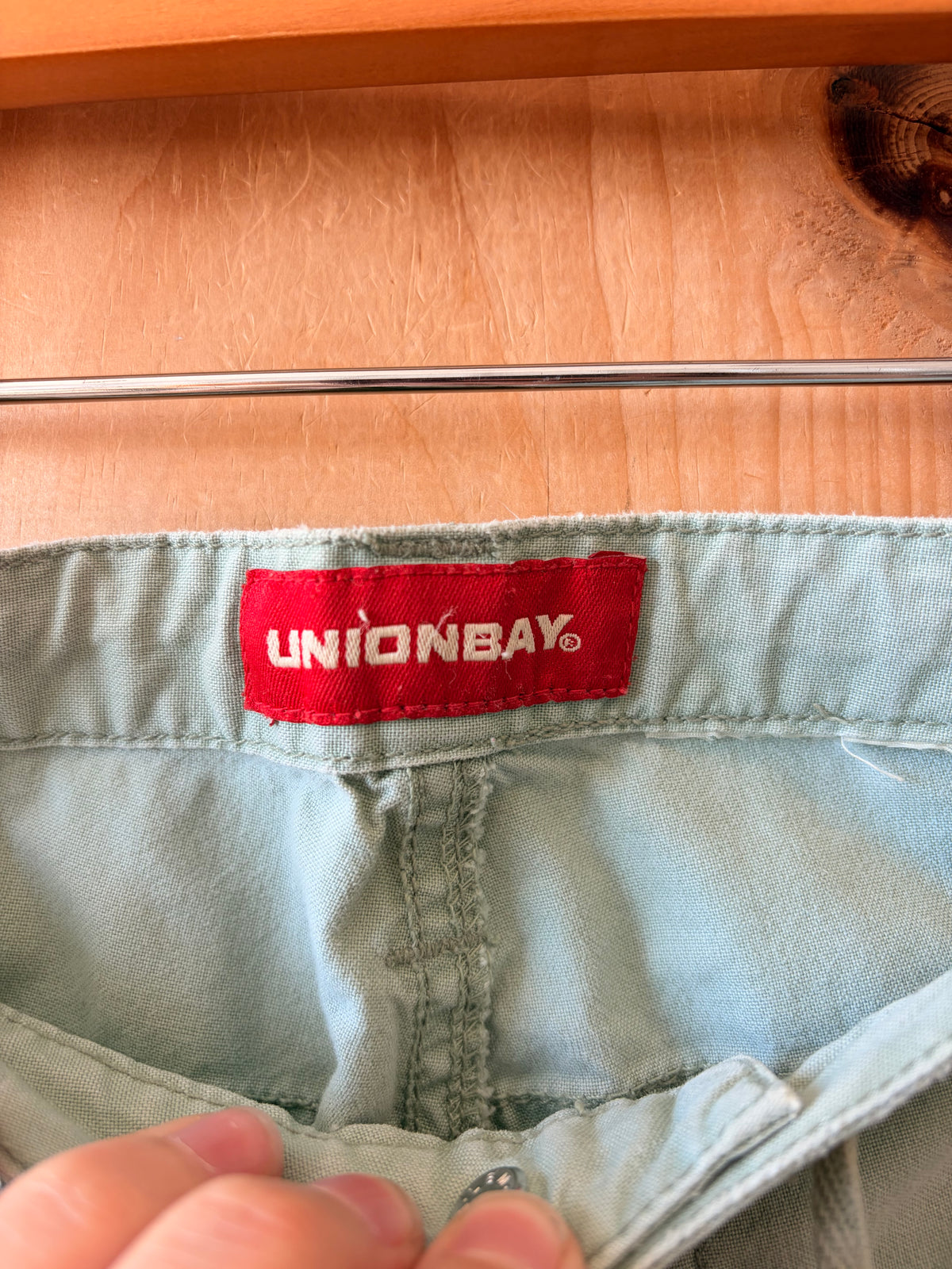 Union Bay Seagram Green Capris : 32”W