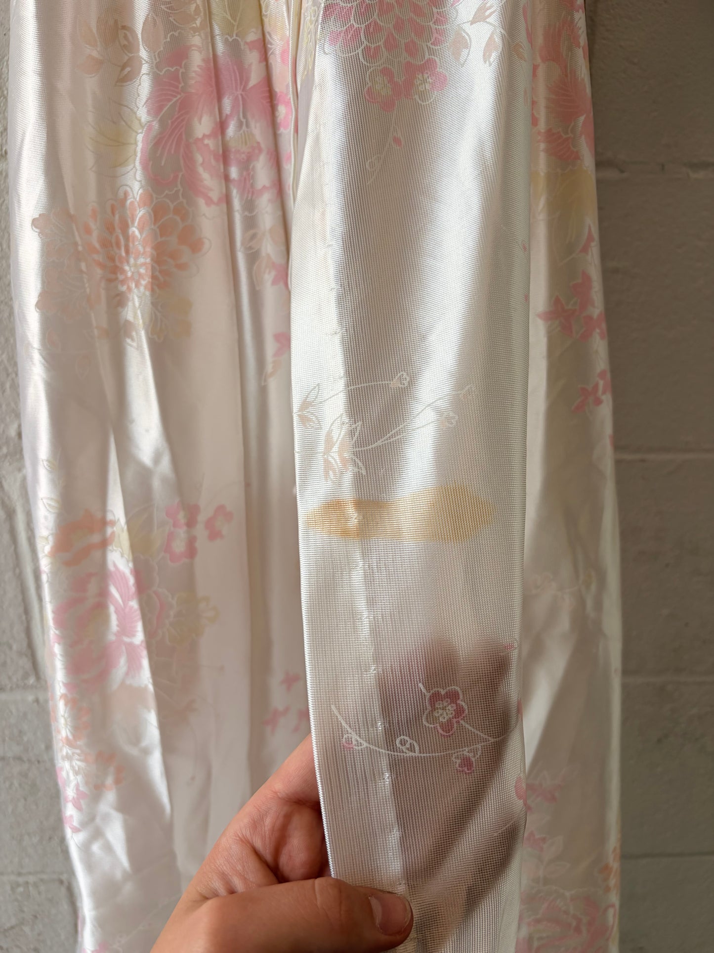 Floral Pink Robe : L (As Is)