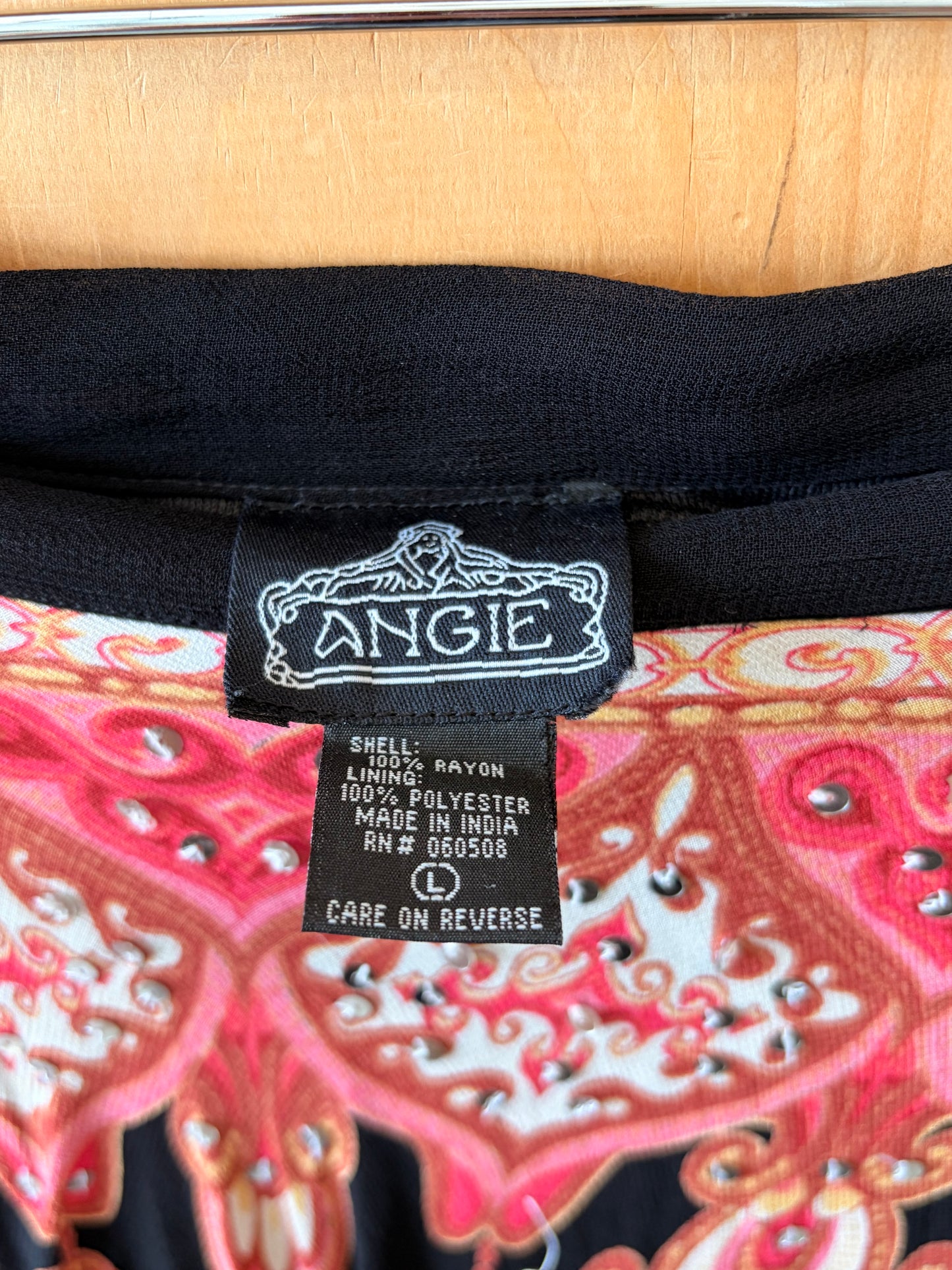 Pink & Black Sequins Detailed Skirt : L