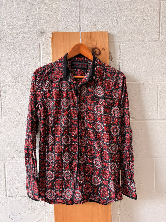 Black & Red Paisley Button Up : M