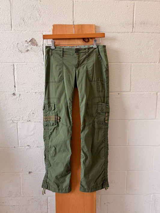 Green Old Navy Cargo Pants : 8