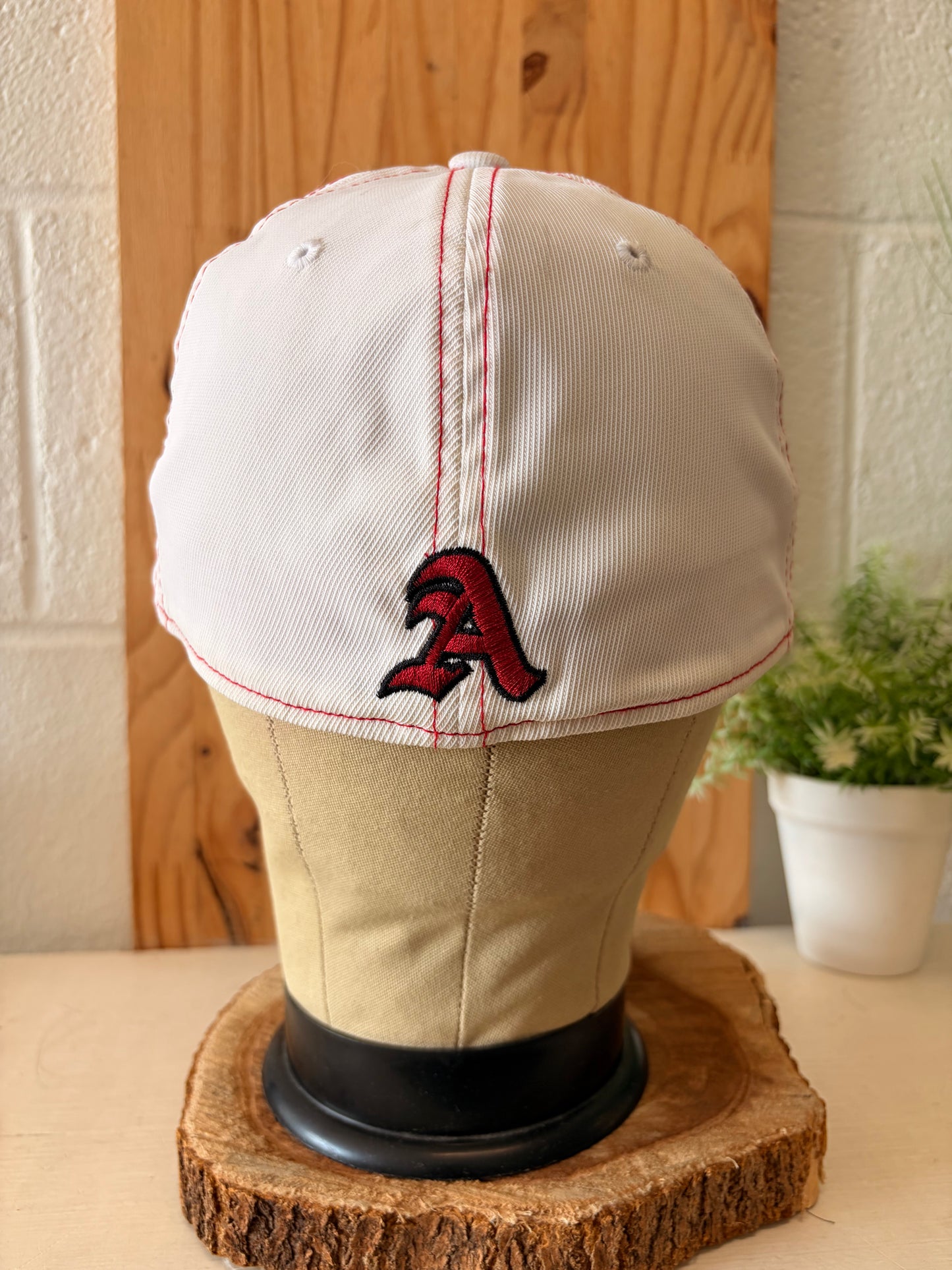 Adidas Razorbacks Cap : S/M