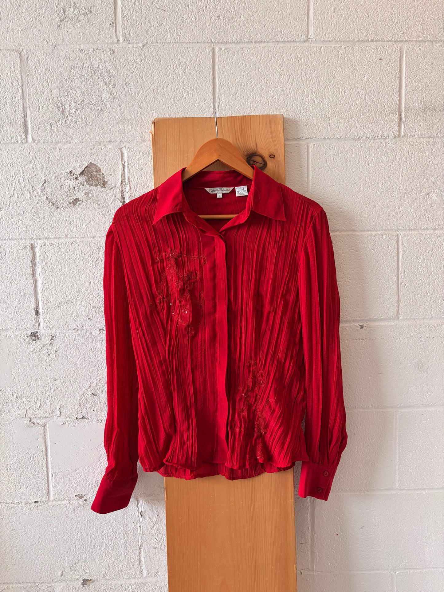 Red Sequins Crinkle Blouse : L