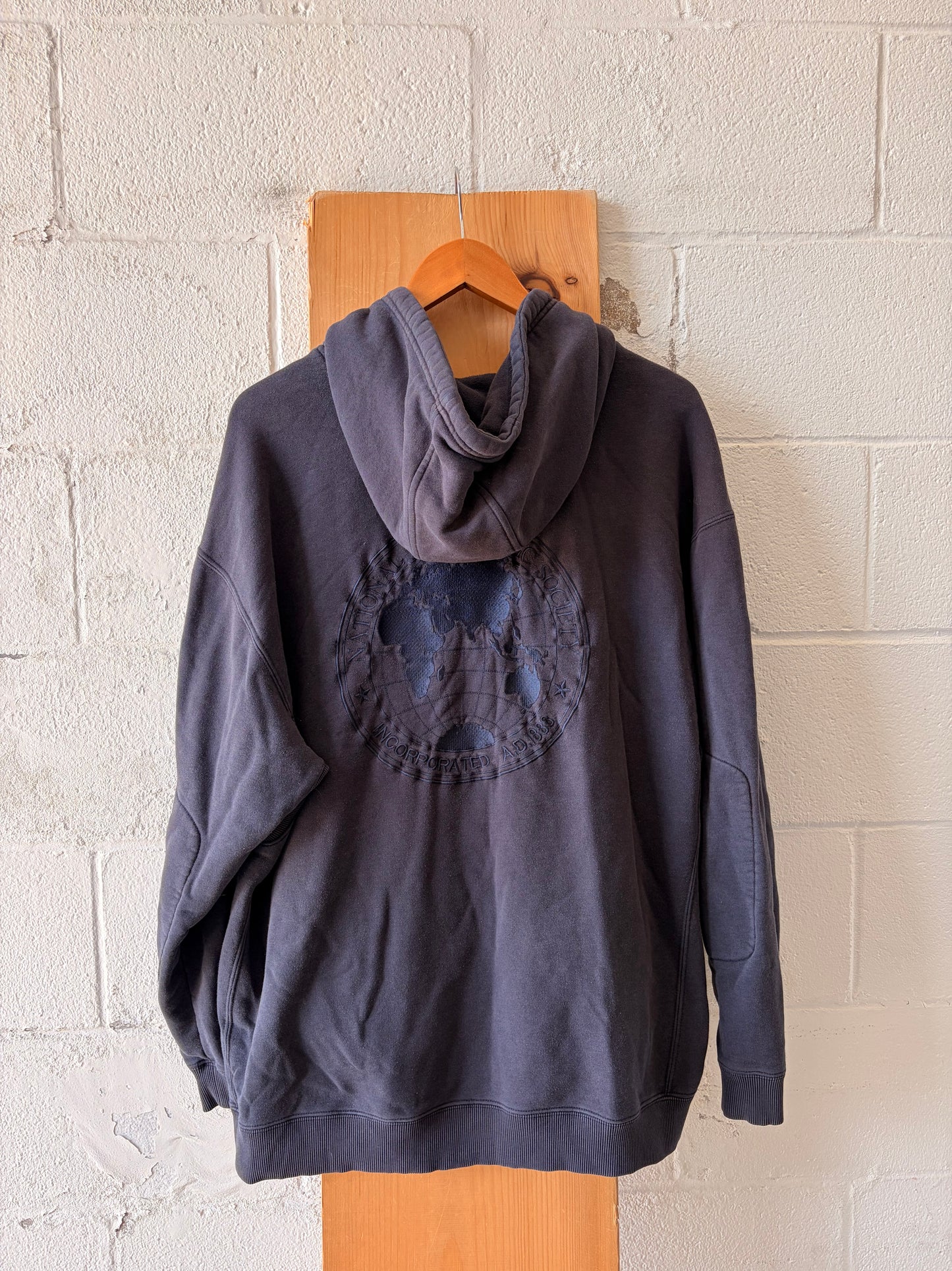 ‘04 National Geographic Hooded Quarter Zip : XL