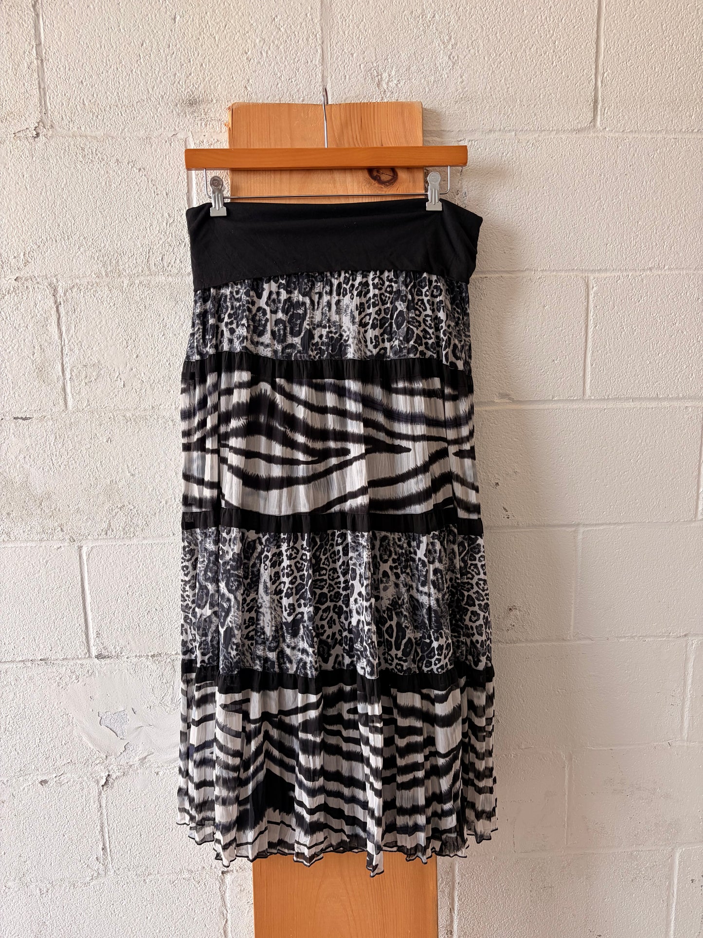 Tiered Animal Print Maxi Skirt : XL