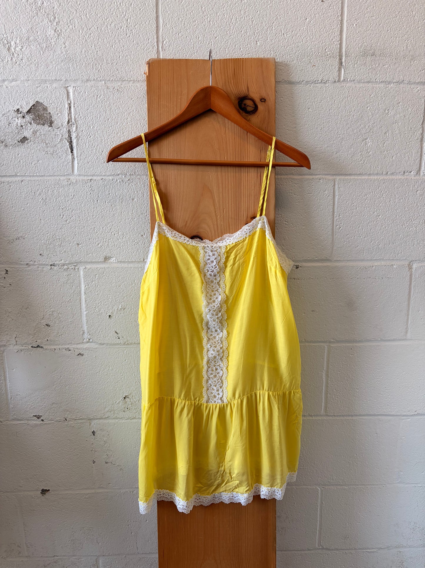 Yellow Victoria’s Secret Slip : L