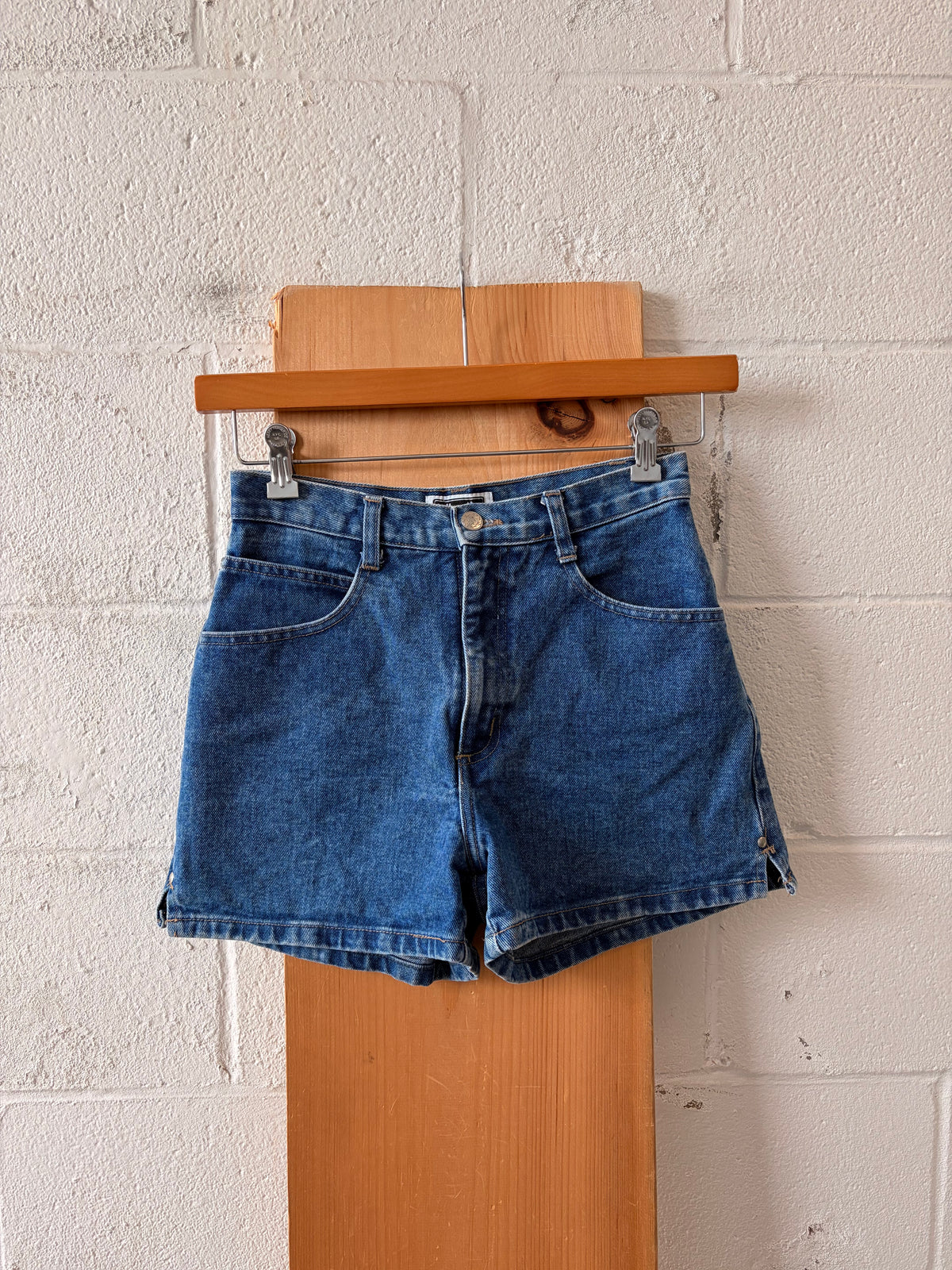 Classic Denim Shorts : 28”W
