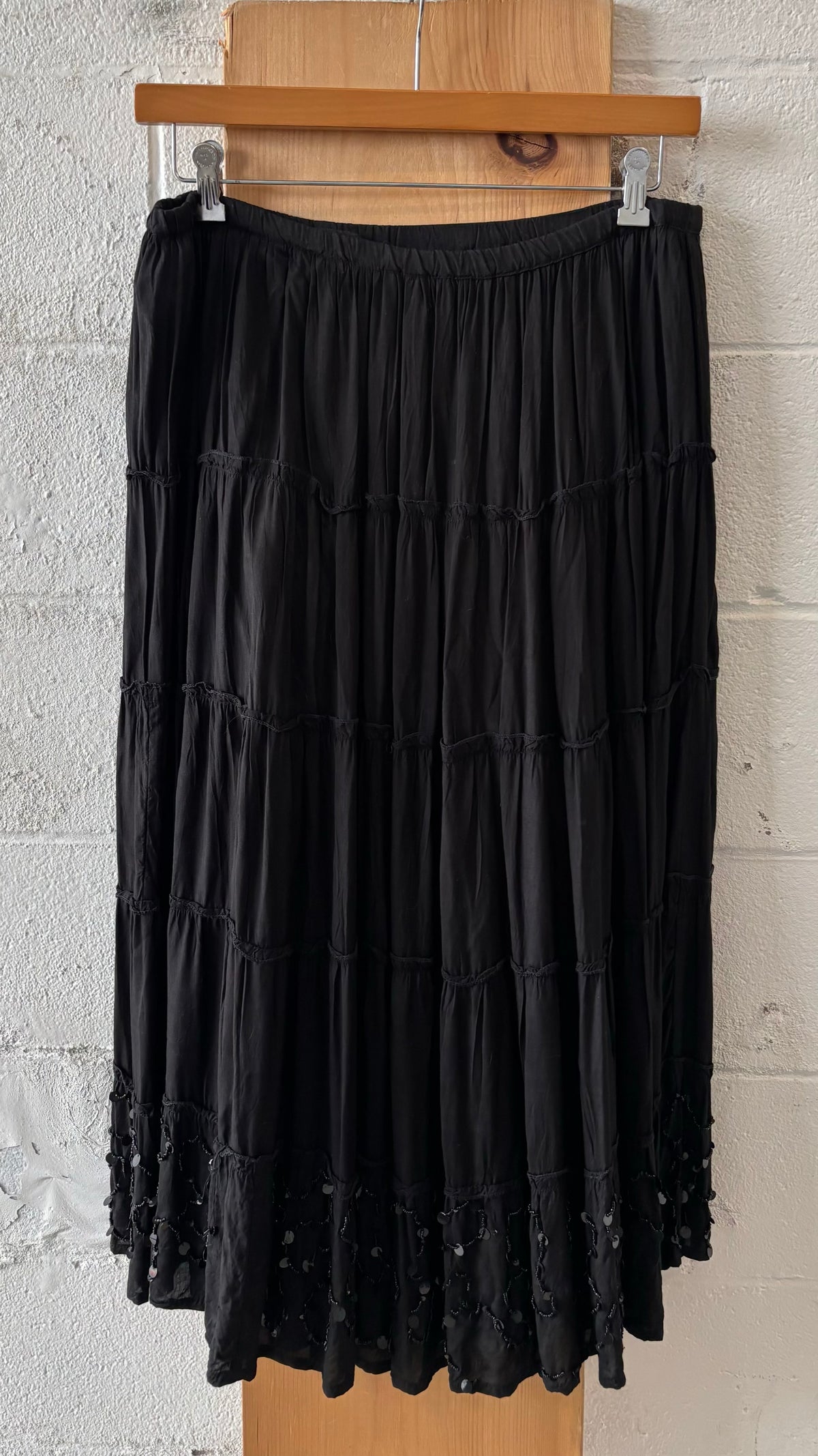 Black Embellished Hem Maxi Skirt : S