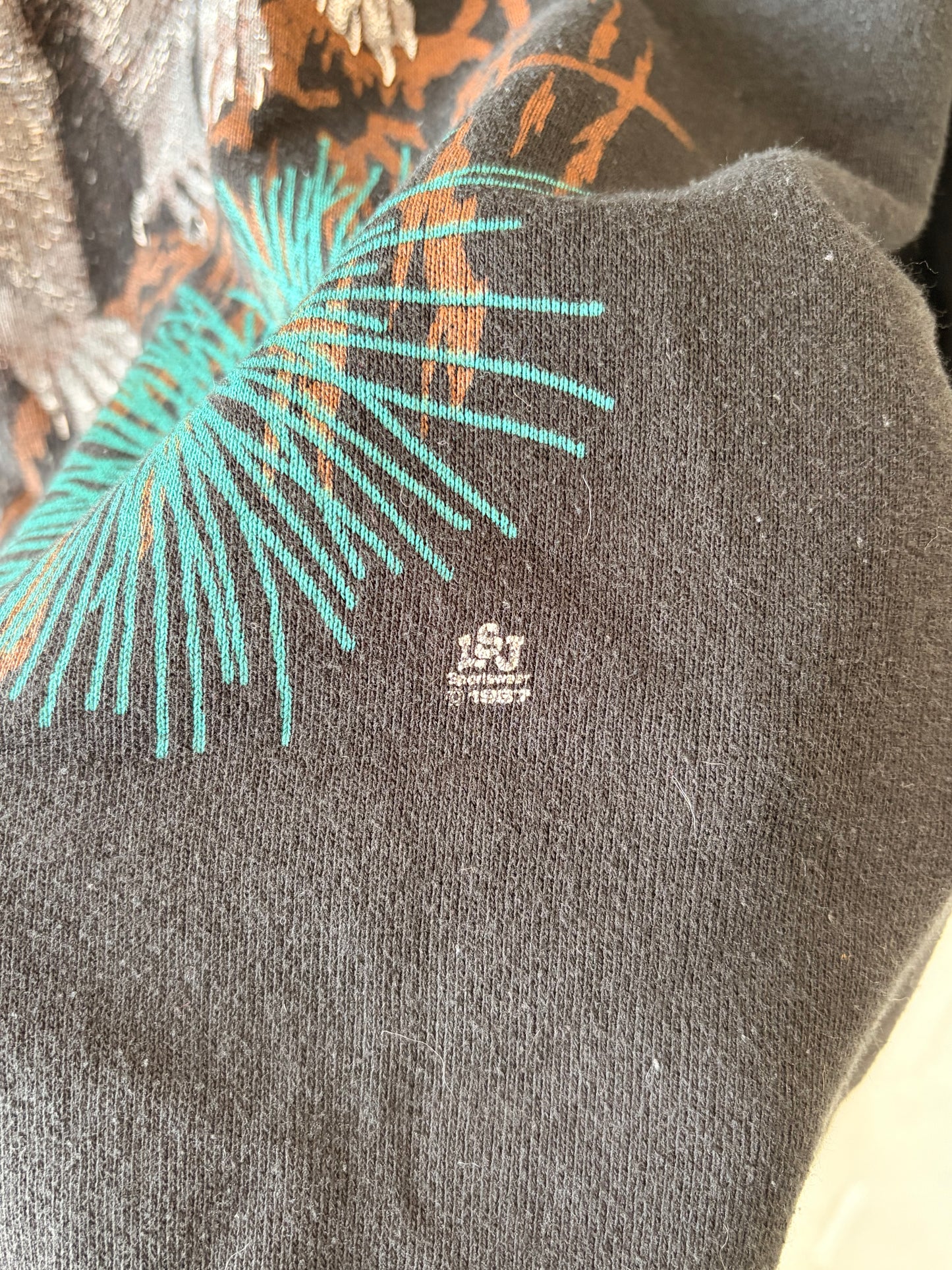 Vtg 80’s Raccoon Crew : L