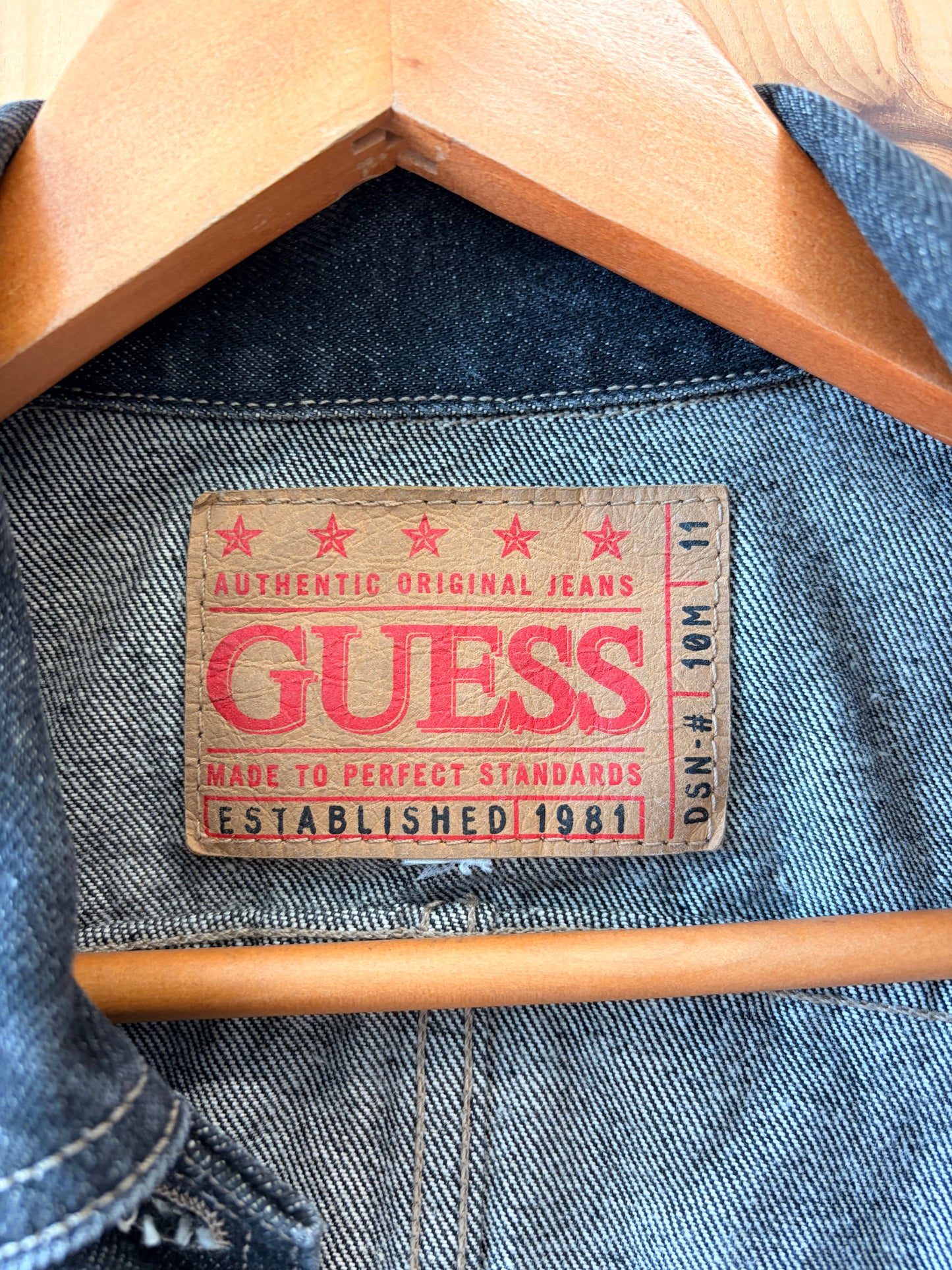 Vtg Guess Black Denim Jacket : S/M