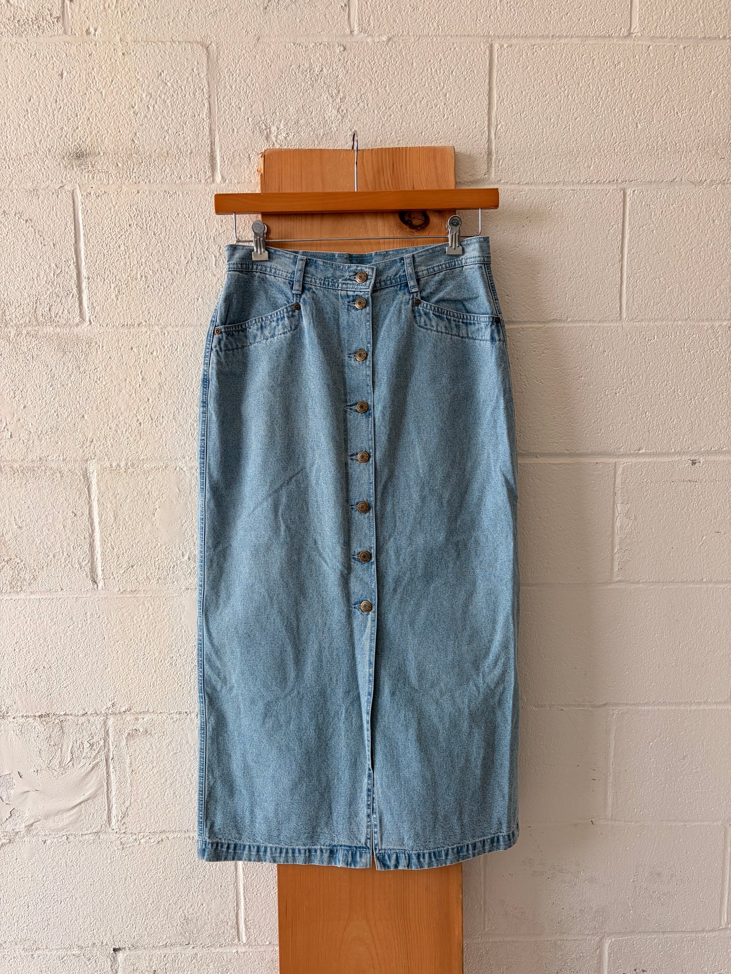 Button Down Denim Skirt : 10