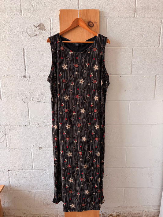 Floral Printed Black Maxi Dress : 26W/28W