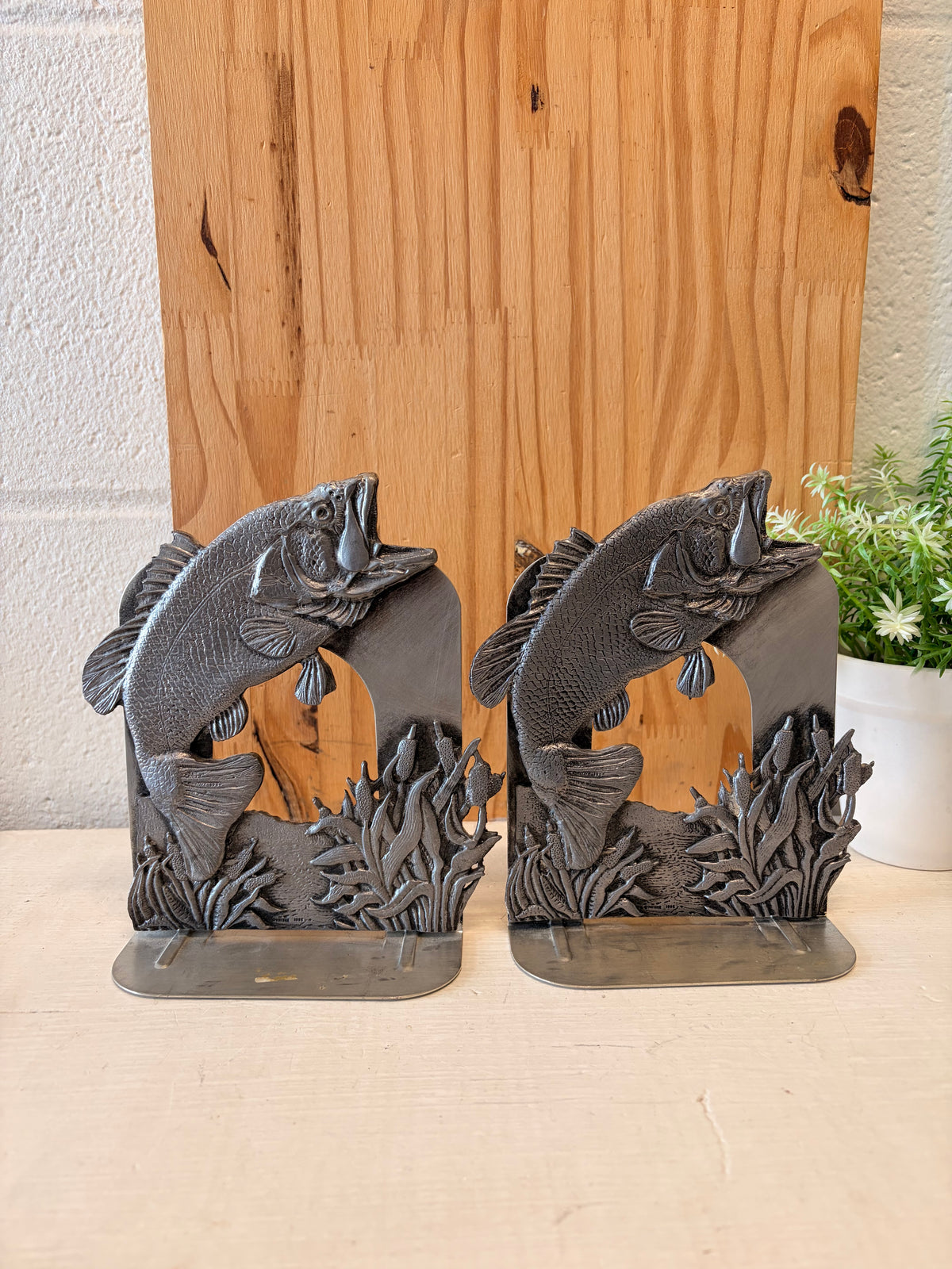 Vtg Large Mouth Bass Pewter Book Ends (Local Pick Up Only)