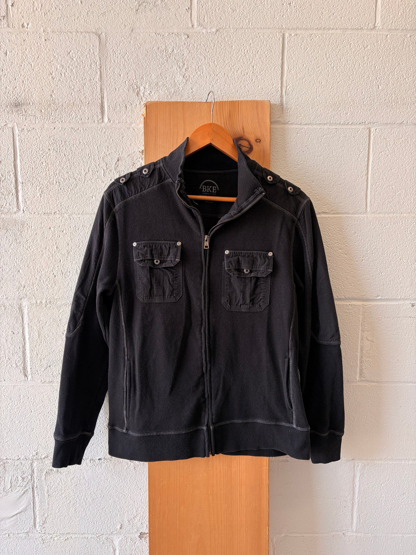 Black Zip Up Jacket : M