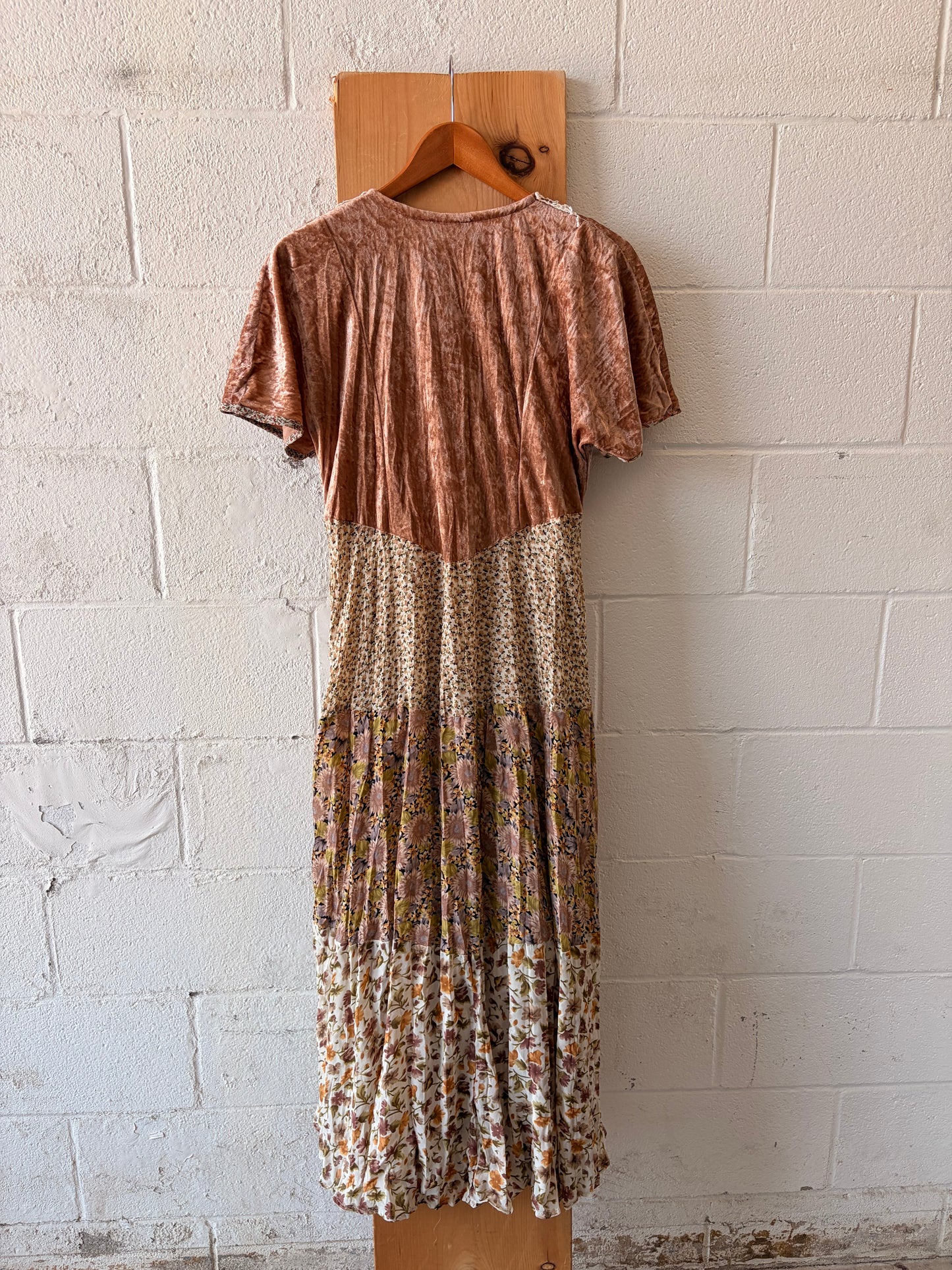 Vtg Floral Tiered Dress : M/L