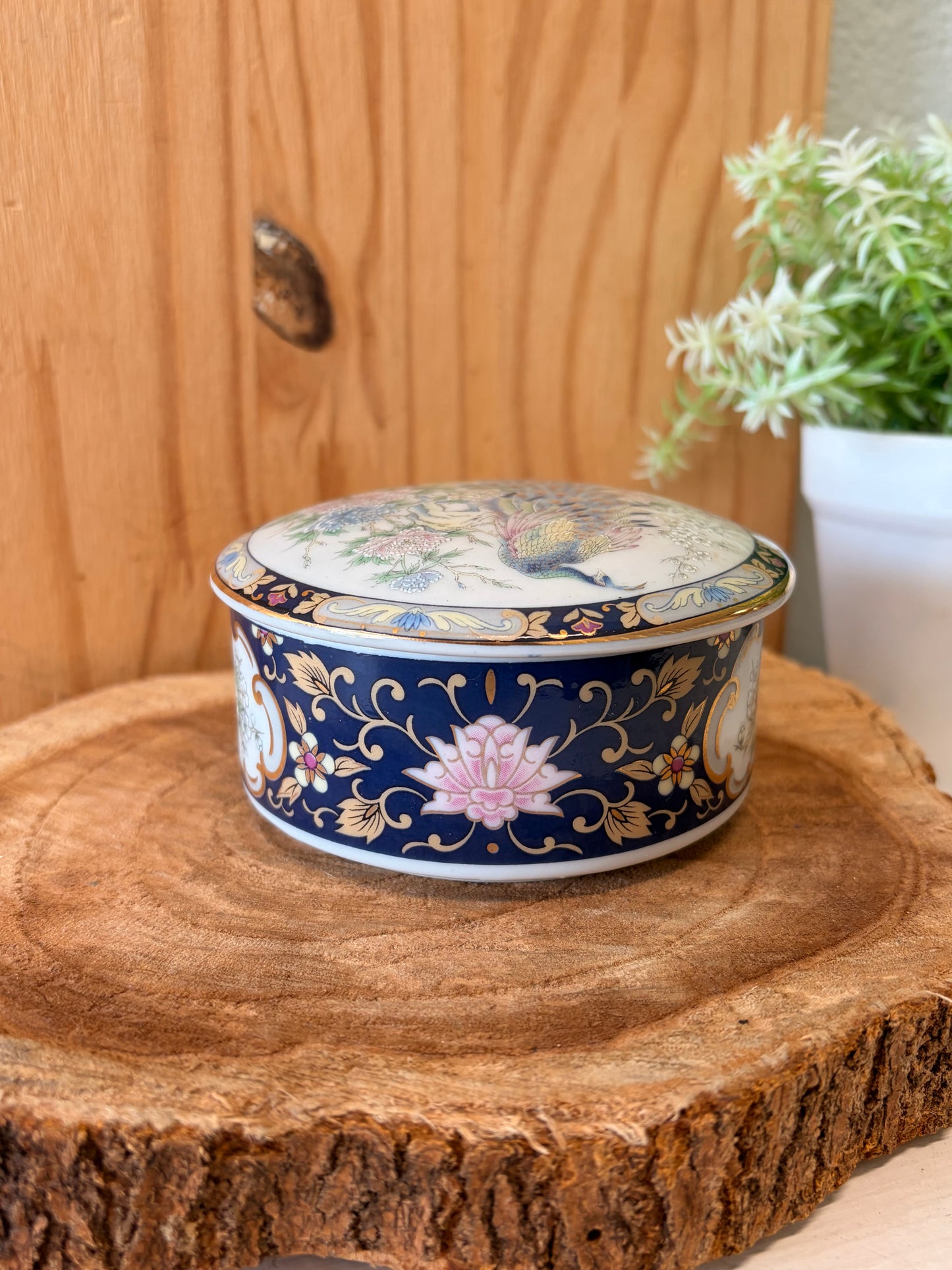 Vtg Porcelain Peacock Trinket Case (Local Pick Up Only)