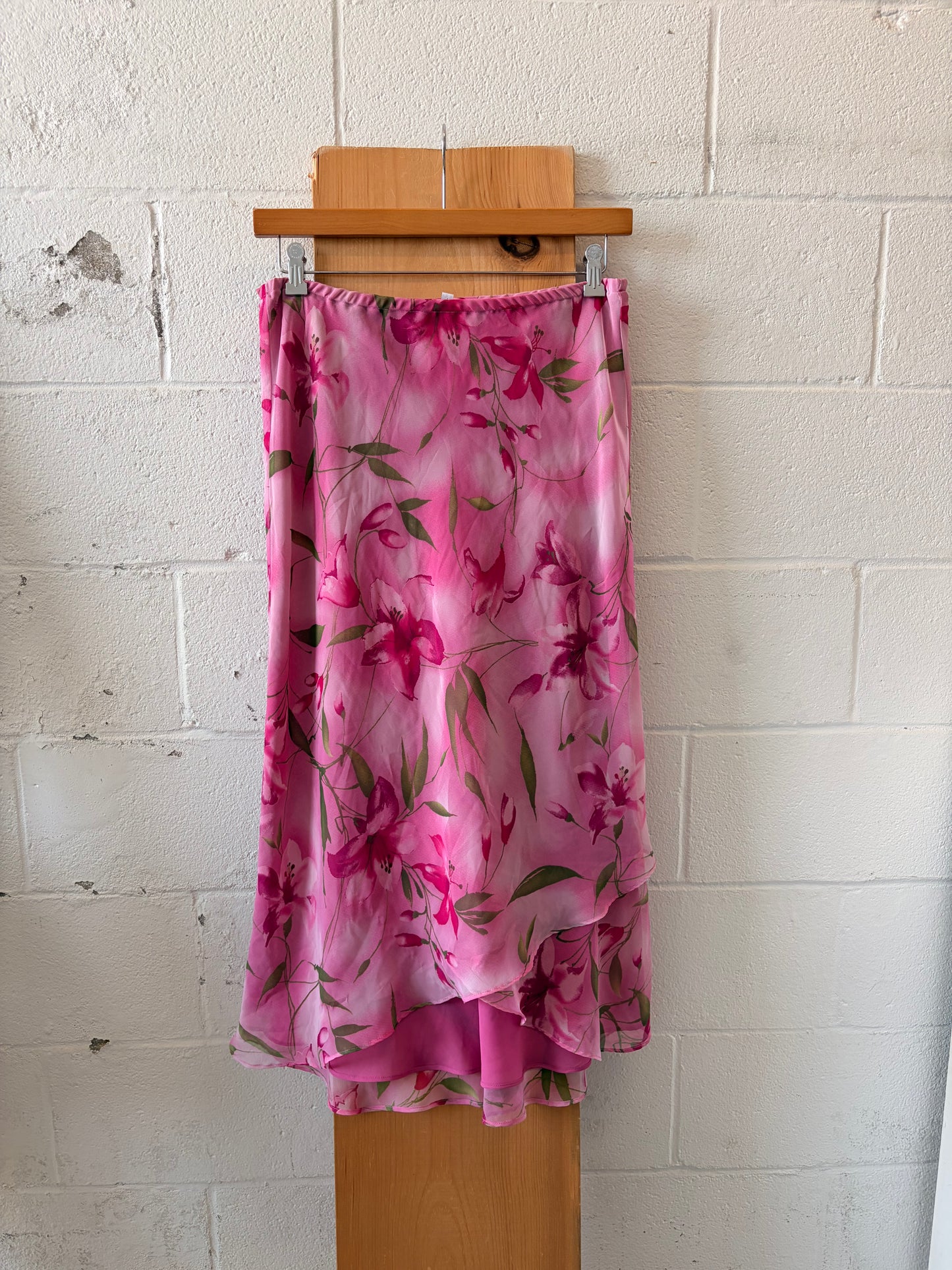 Floral Pink Lillies Skirt : 10