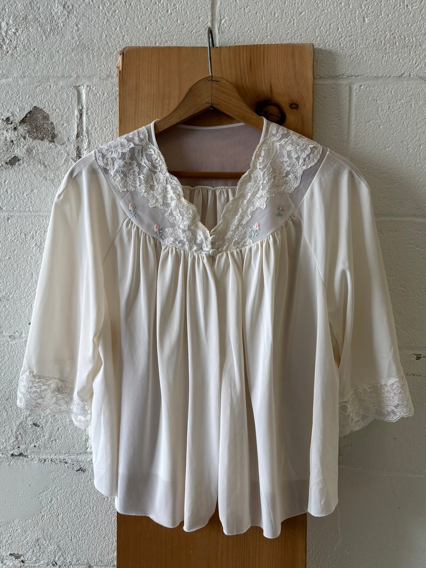 Vtg White Sleep Jacket : S/M