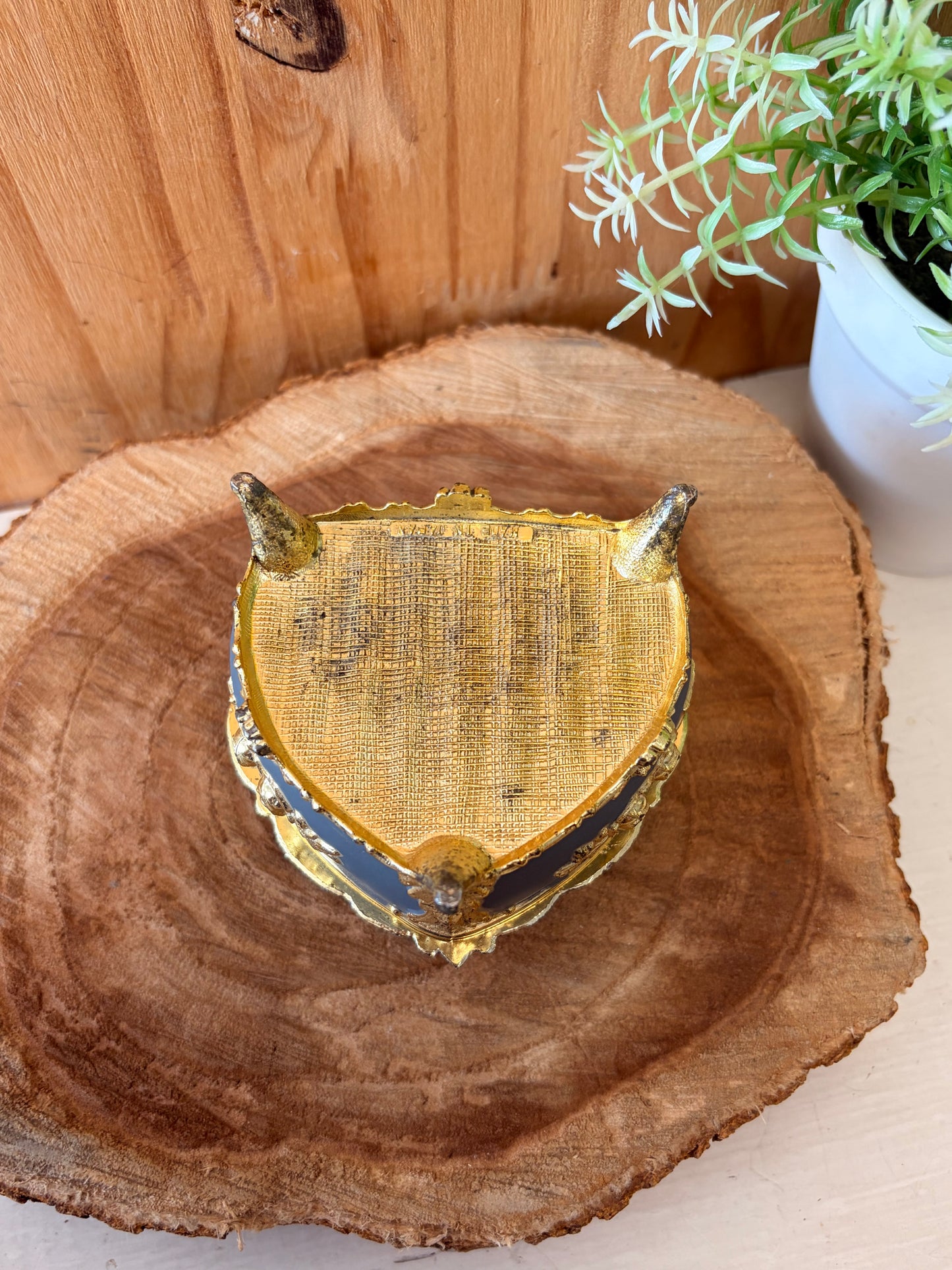 Heart Shaped Cameo Trinket Box (Local Pick Up Only)