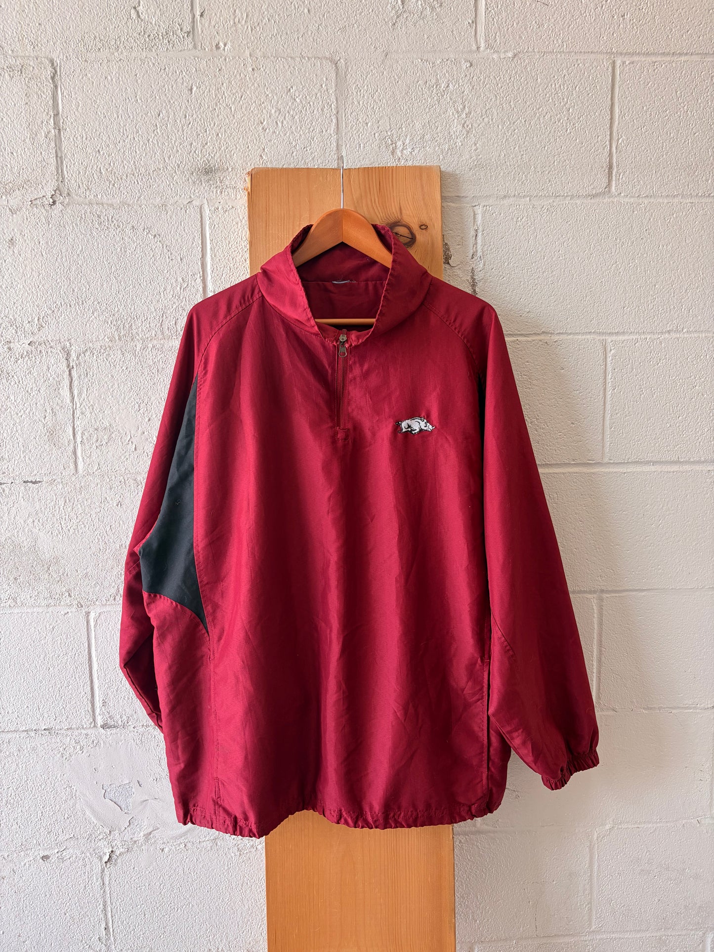 Arkansas Razorbacks Windbreaker : XL