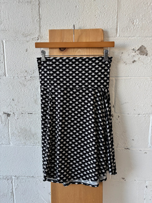 Black and White Skirt : M