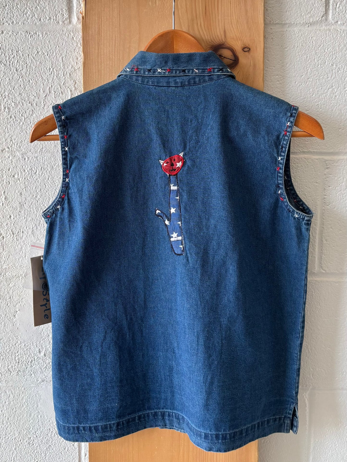 Denim Cat Sleeveless Button Up Top : S