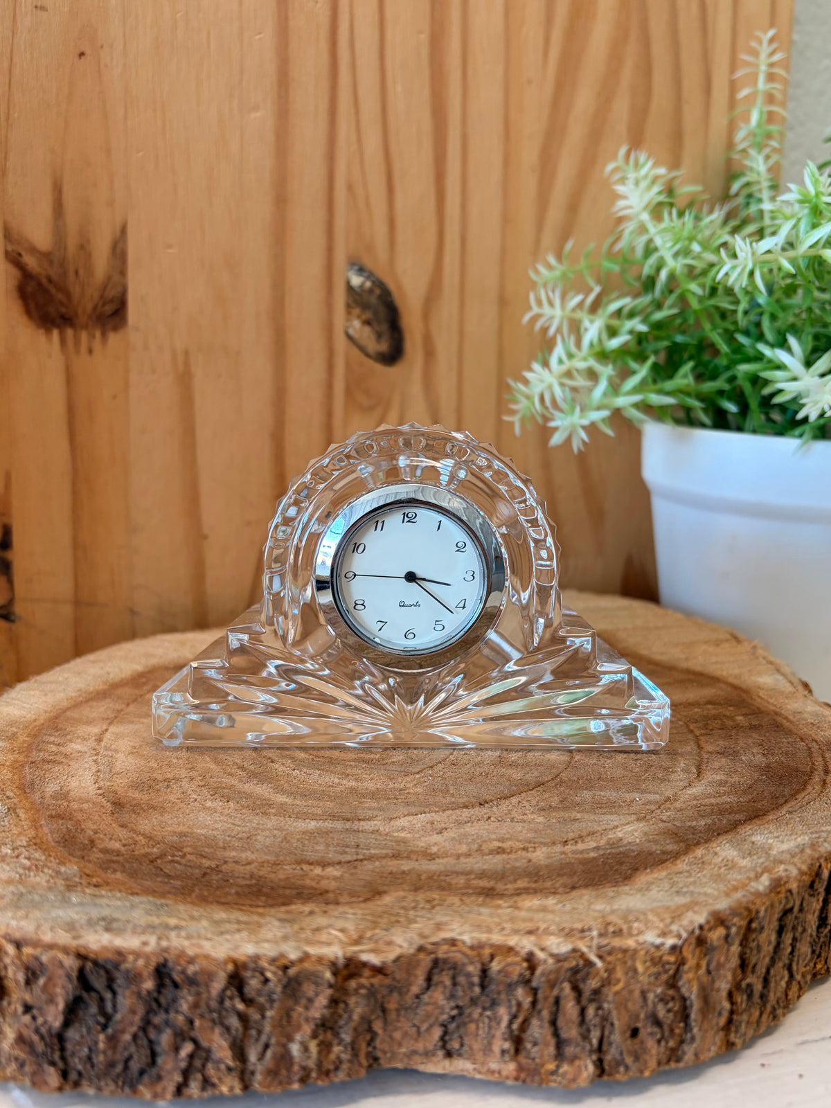 Little Glass Tabletop Clock (Local Pick Up Only - Untested)